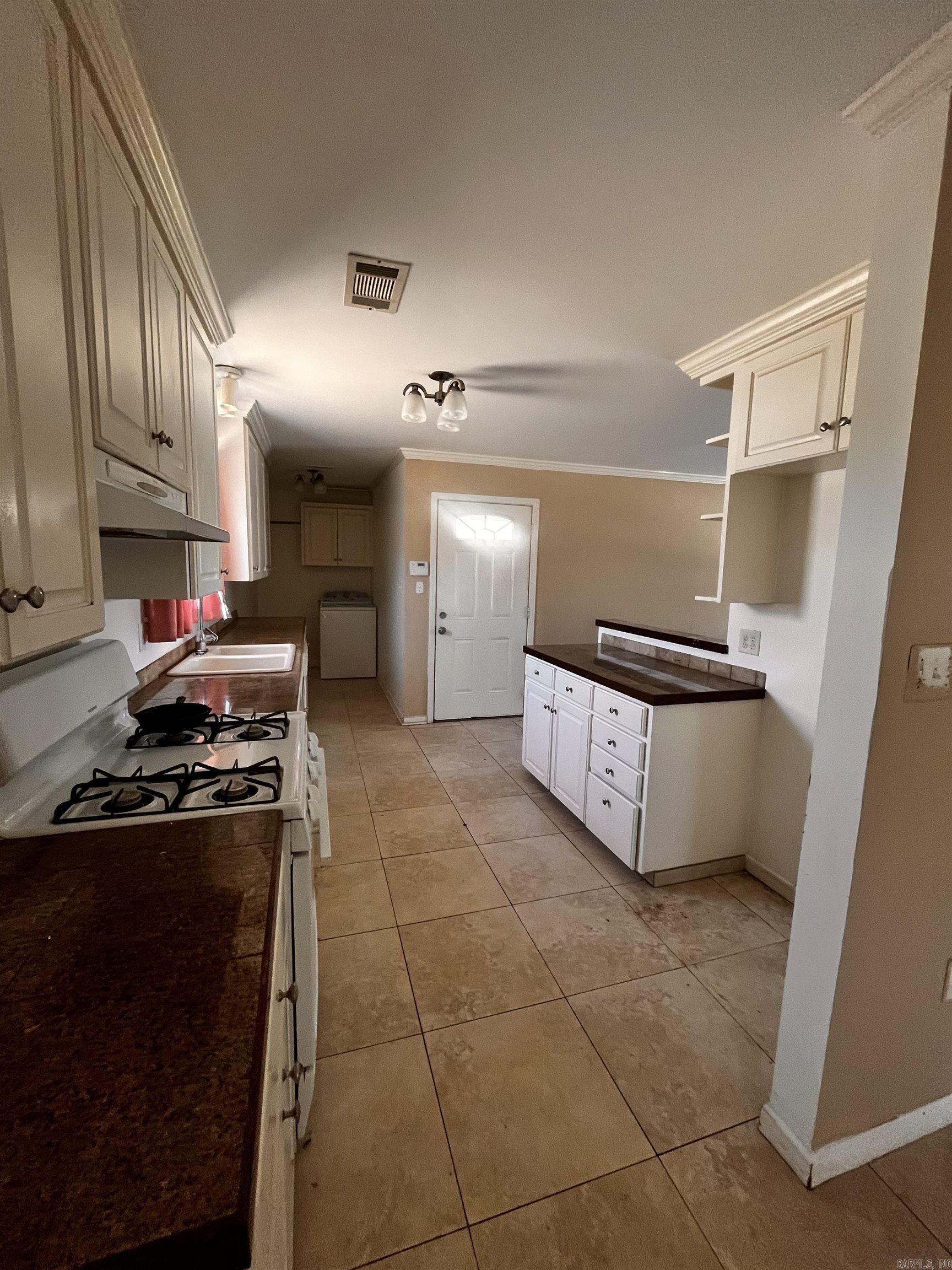 10200 Geyer Springs Rd  Little Rock, AR