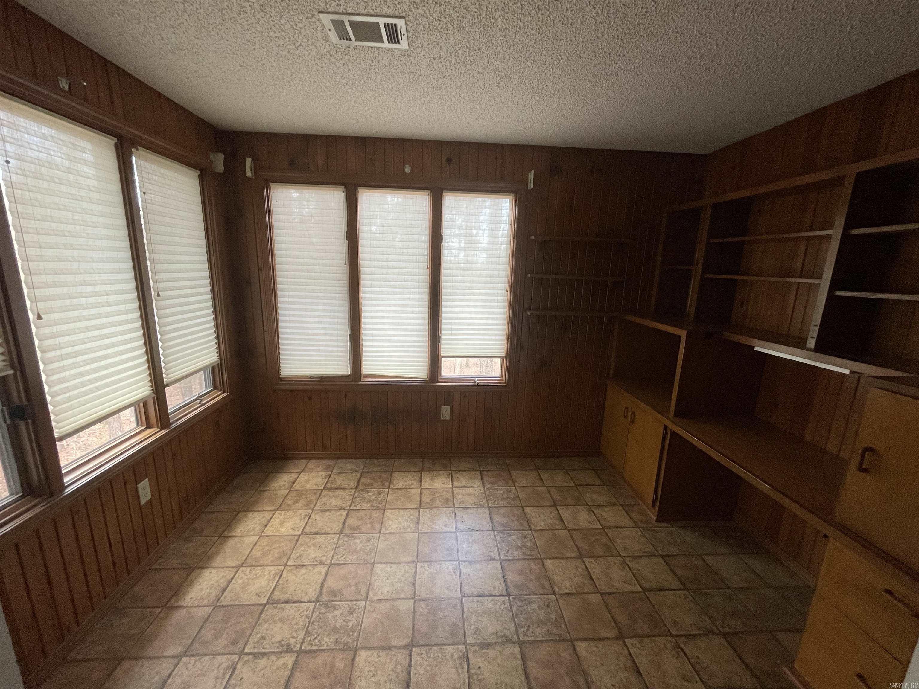 2 Cullera  Hot Springs Village, AR