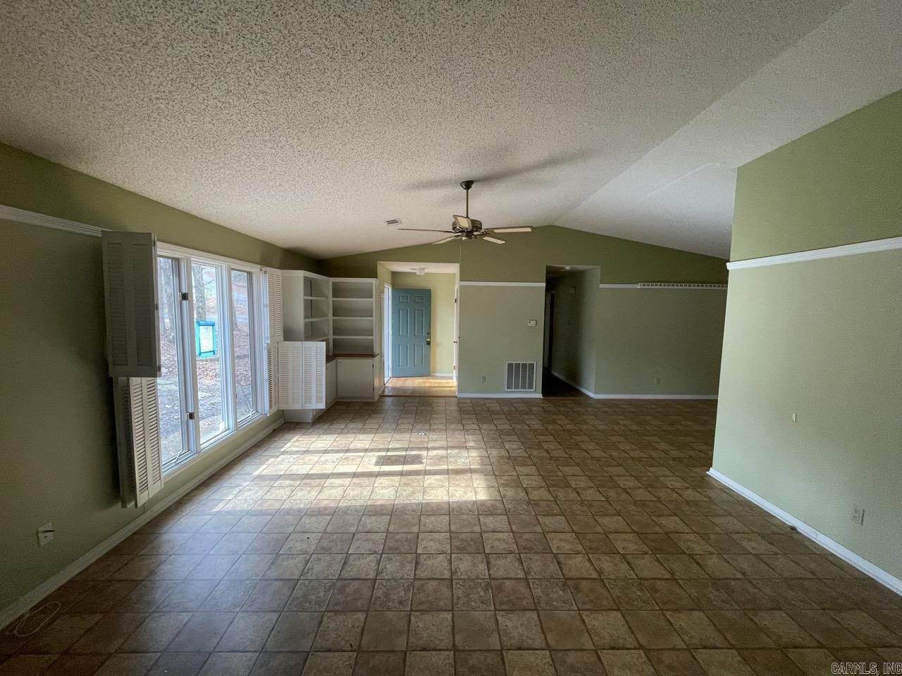 2 Cullera  Hot Springs Village, AR