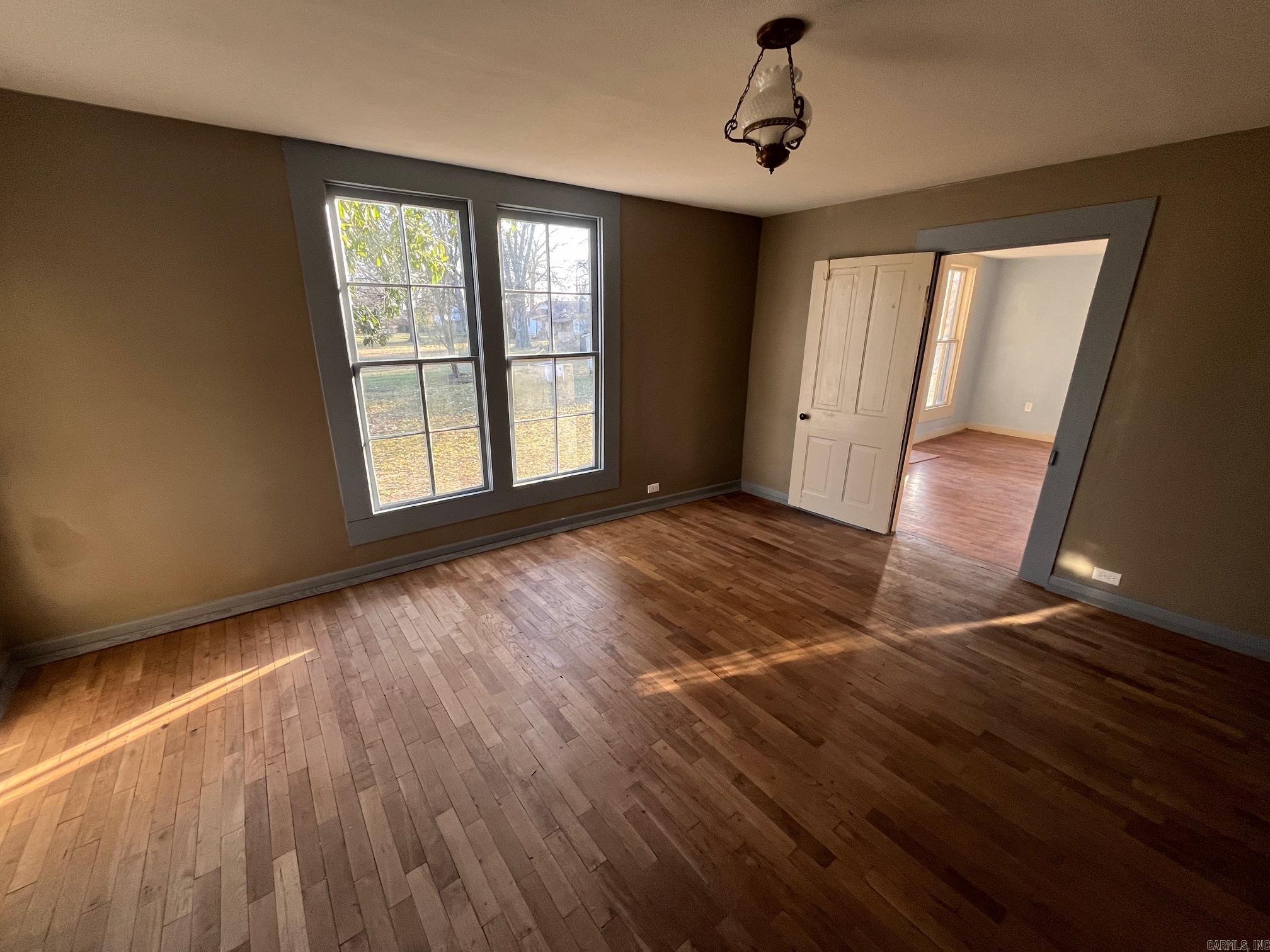 624 S Maple  Murfreesboro, AR