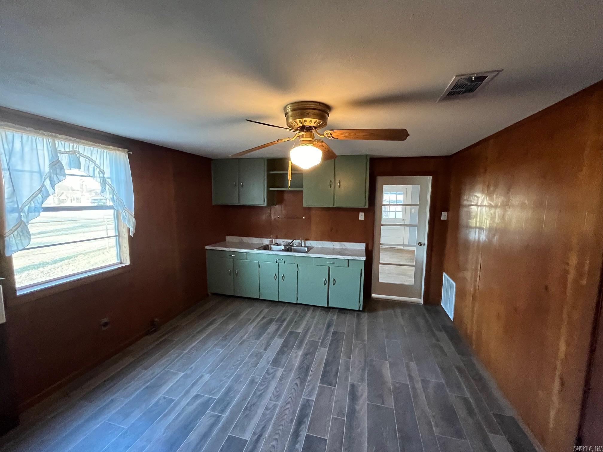 624 S Maple  Murfreesboro, AR