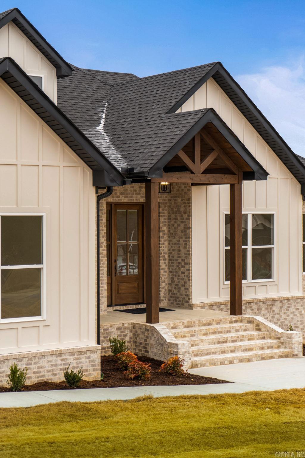 26 Avrey  Greenbrier, AR