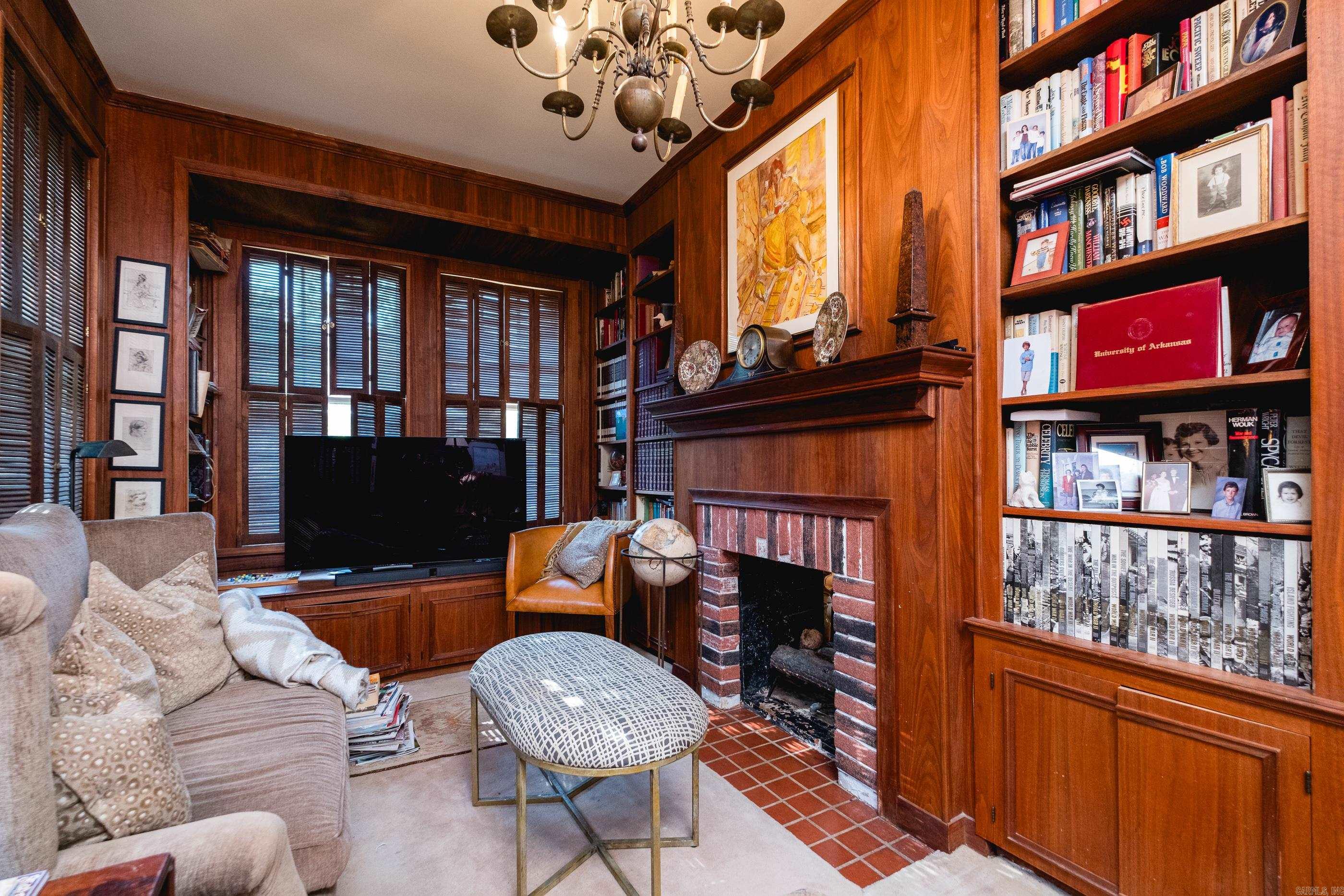 5116 Edgewood  Little Rock, AR