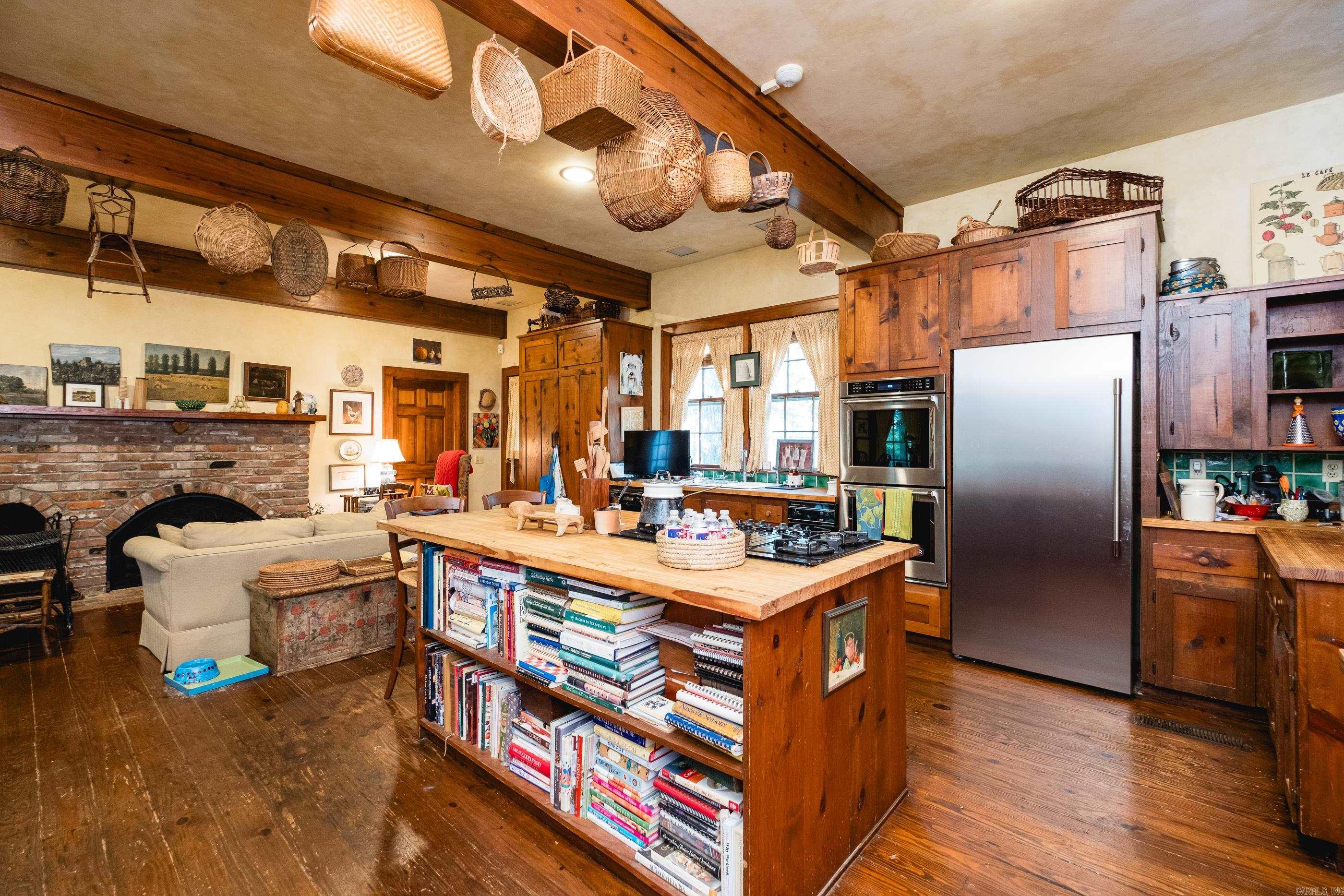 5116 Edgewood  Little Rock, AR