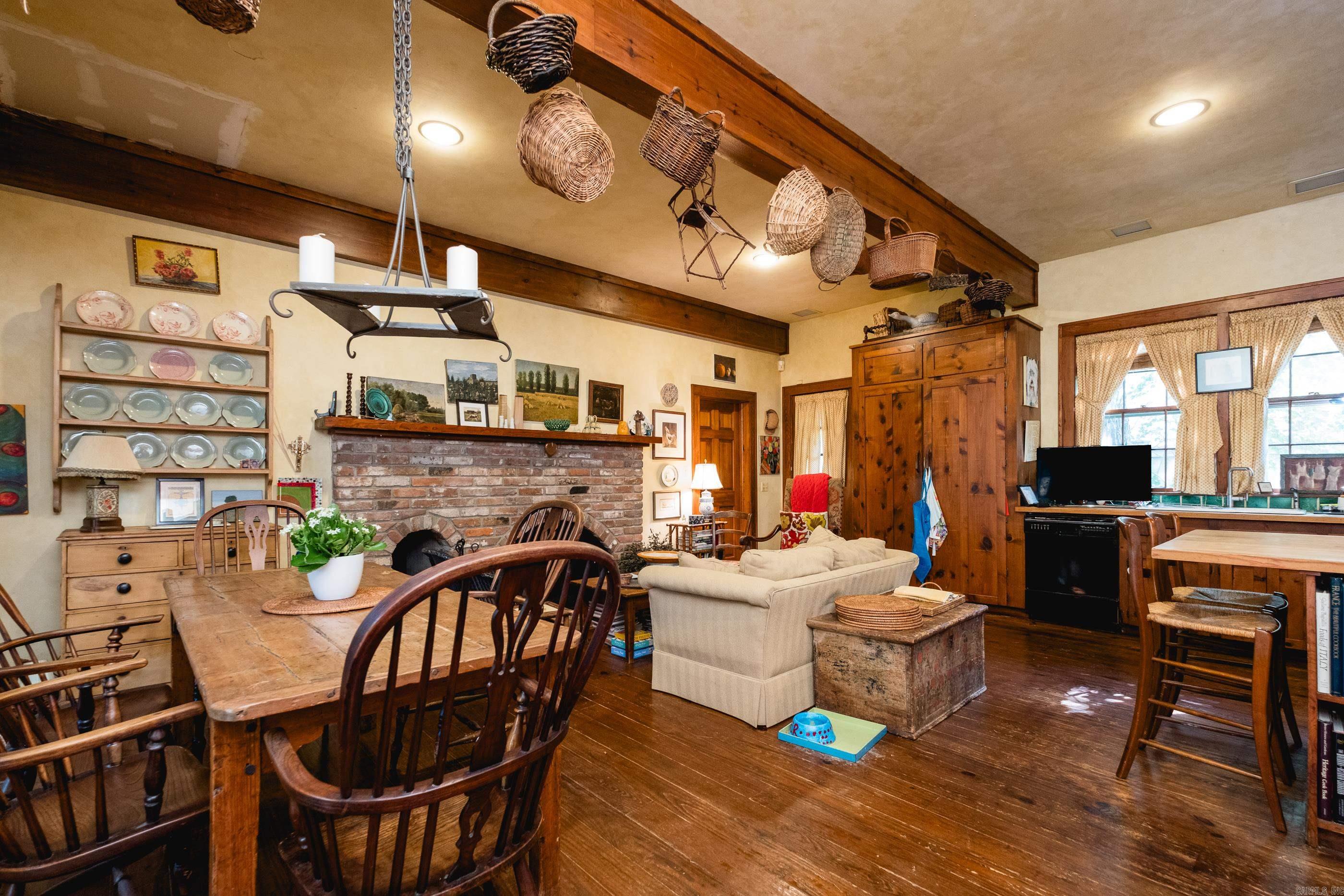 5116 Edgewood  Little Rock, AR