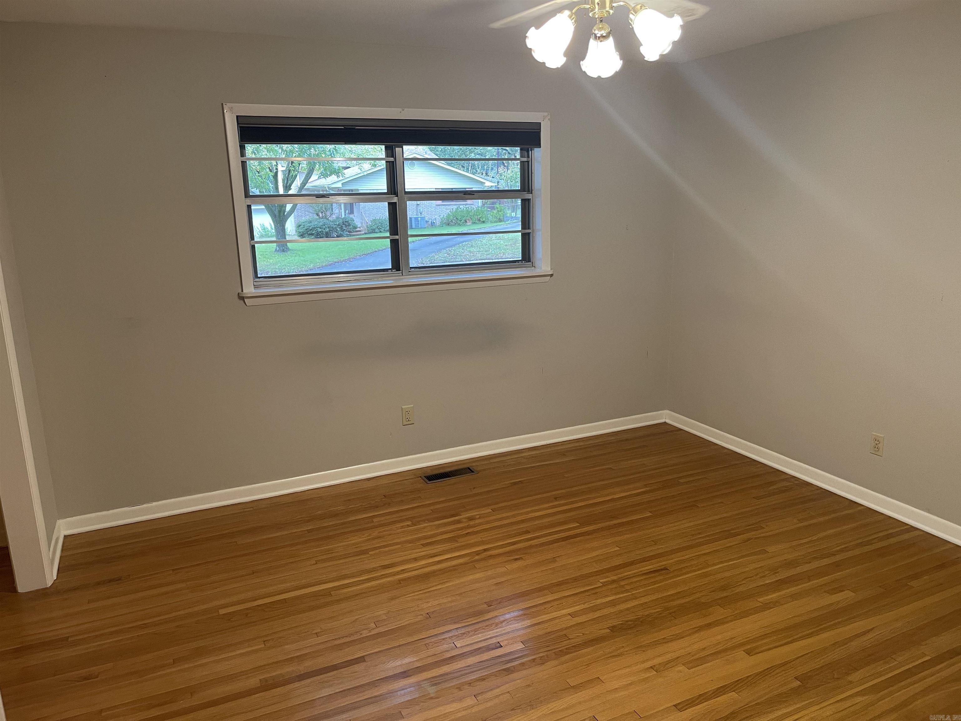 10 Talmage Drive  Little Rock, AR