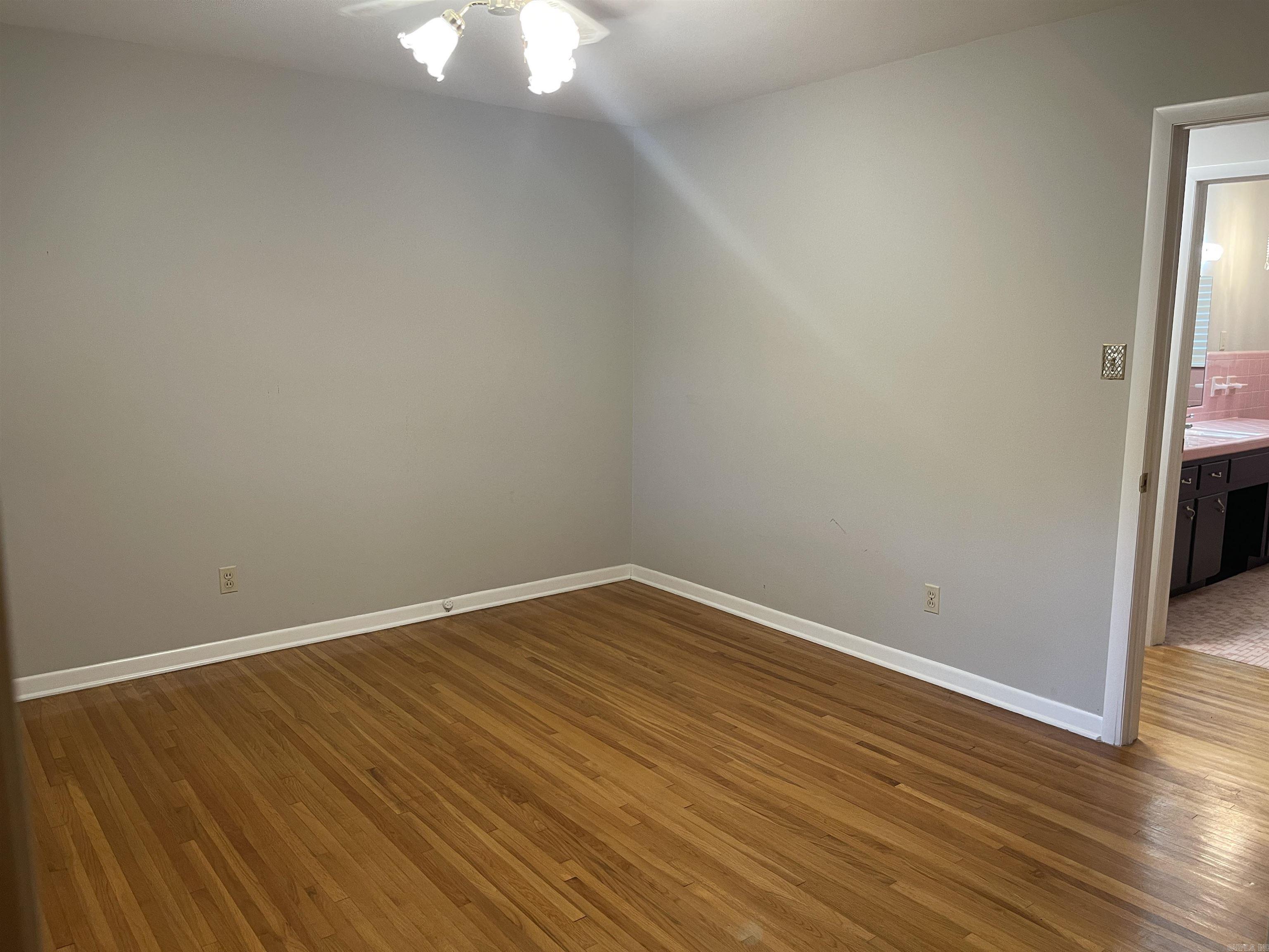 10 Talmage Drive  Little Rock, AR