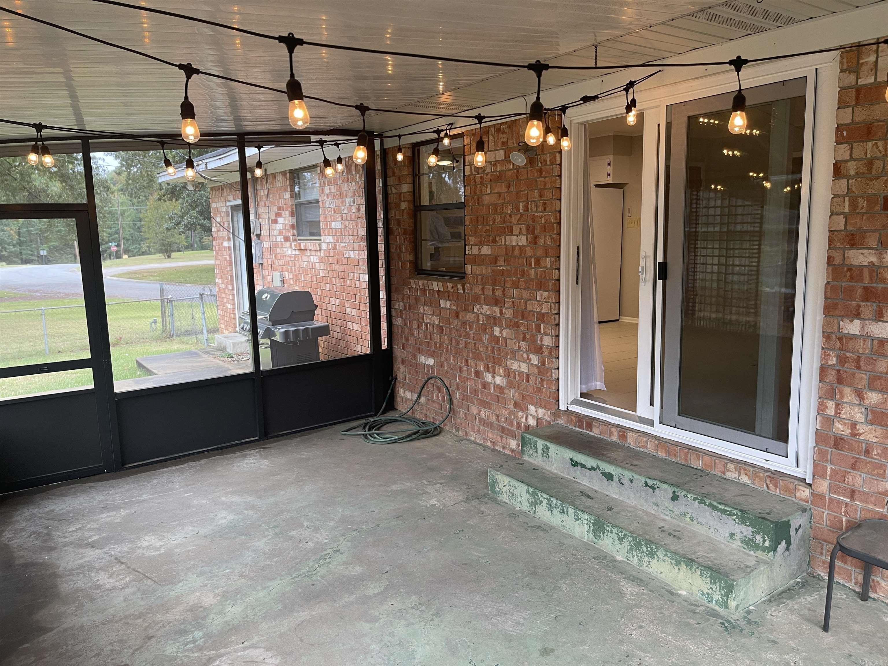 10 Talmage Drive  Little Rock, AR