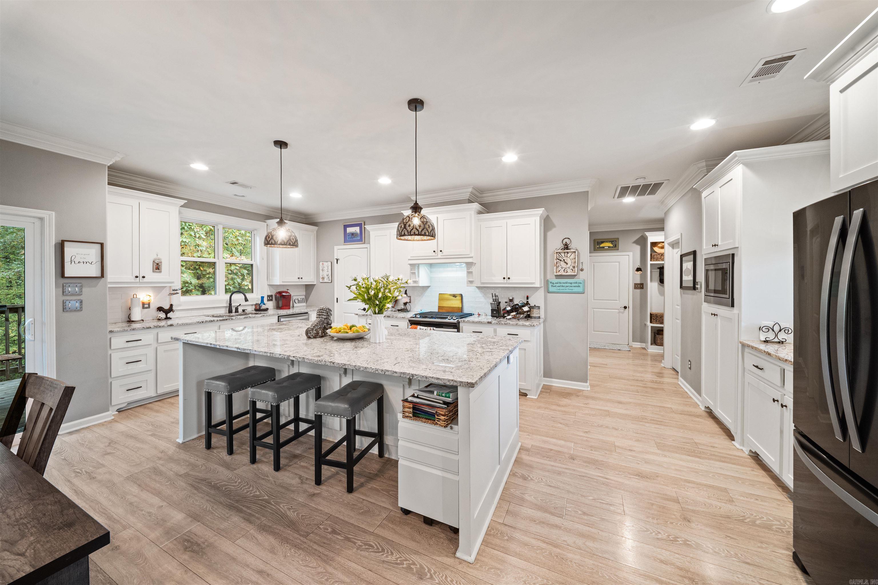 9025 DIAMOND RIDGE  Benton, AR