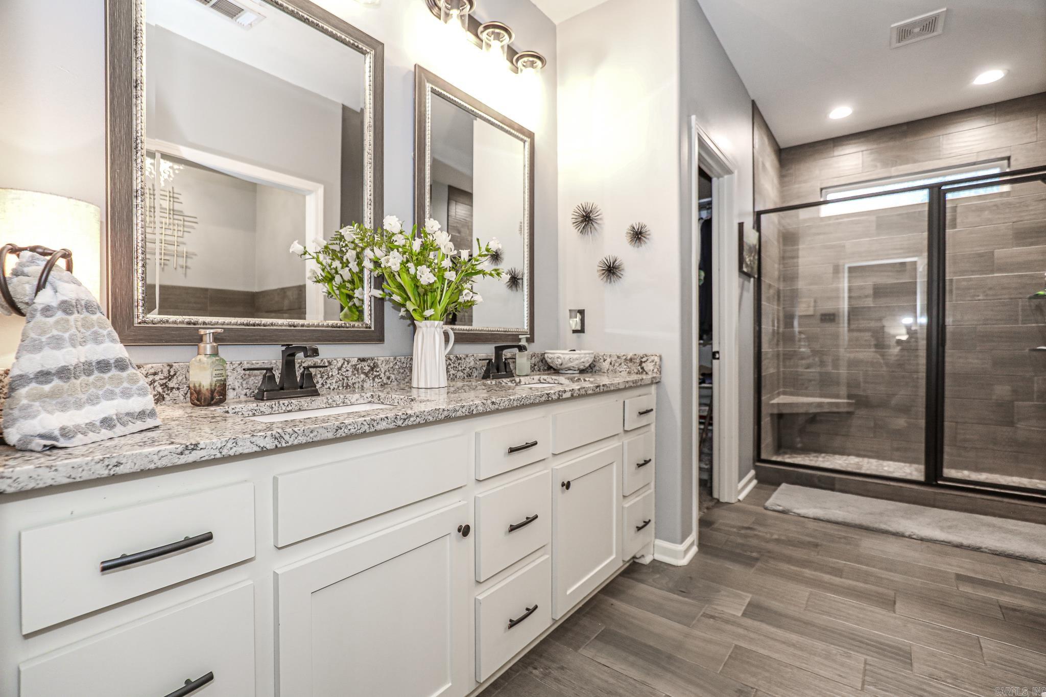 9025 DIAMOND RIDGE  Benton, AR