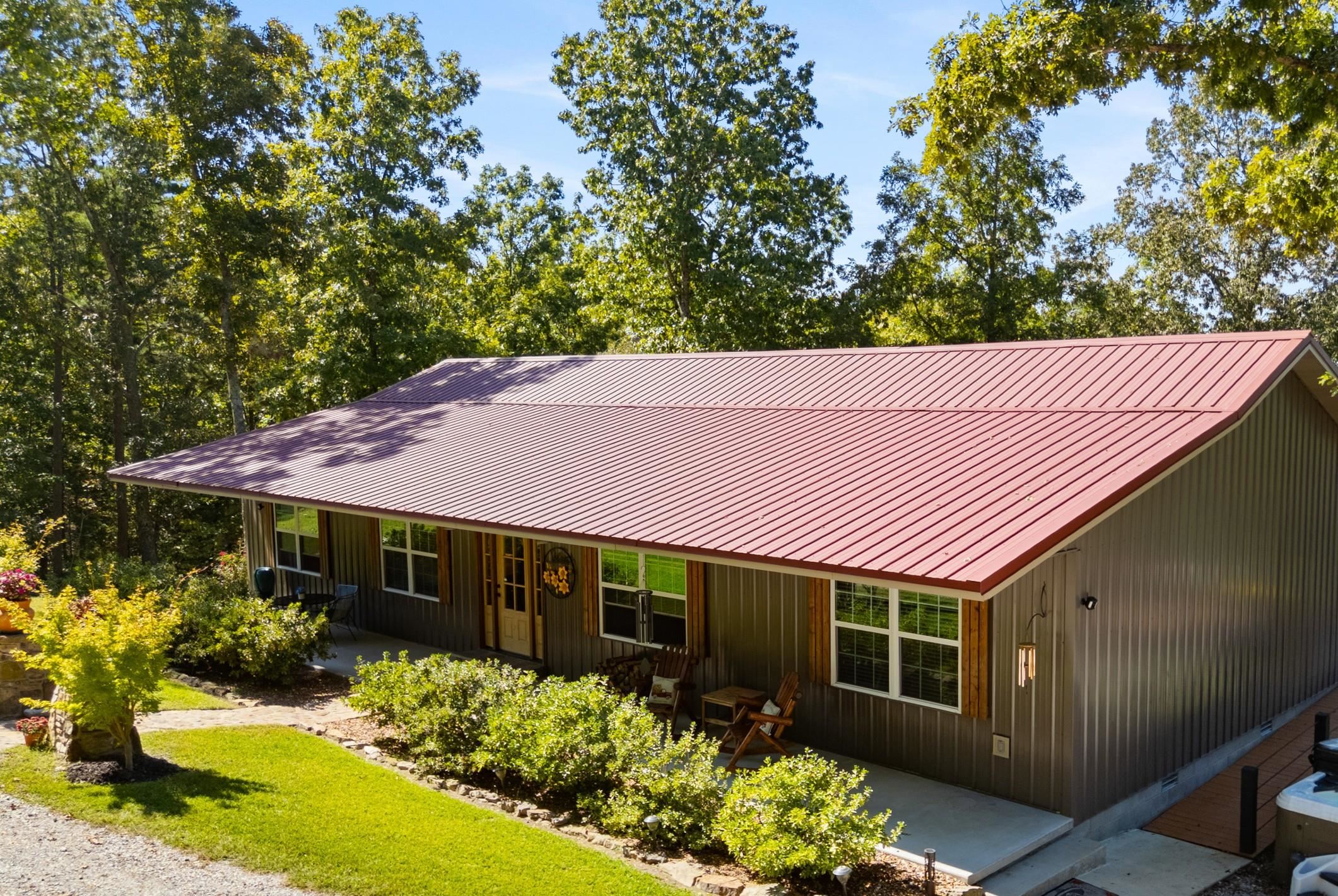 104 Jacobs Lane Mountain View, AR 72560