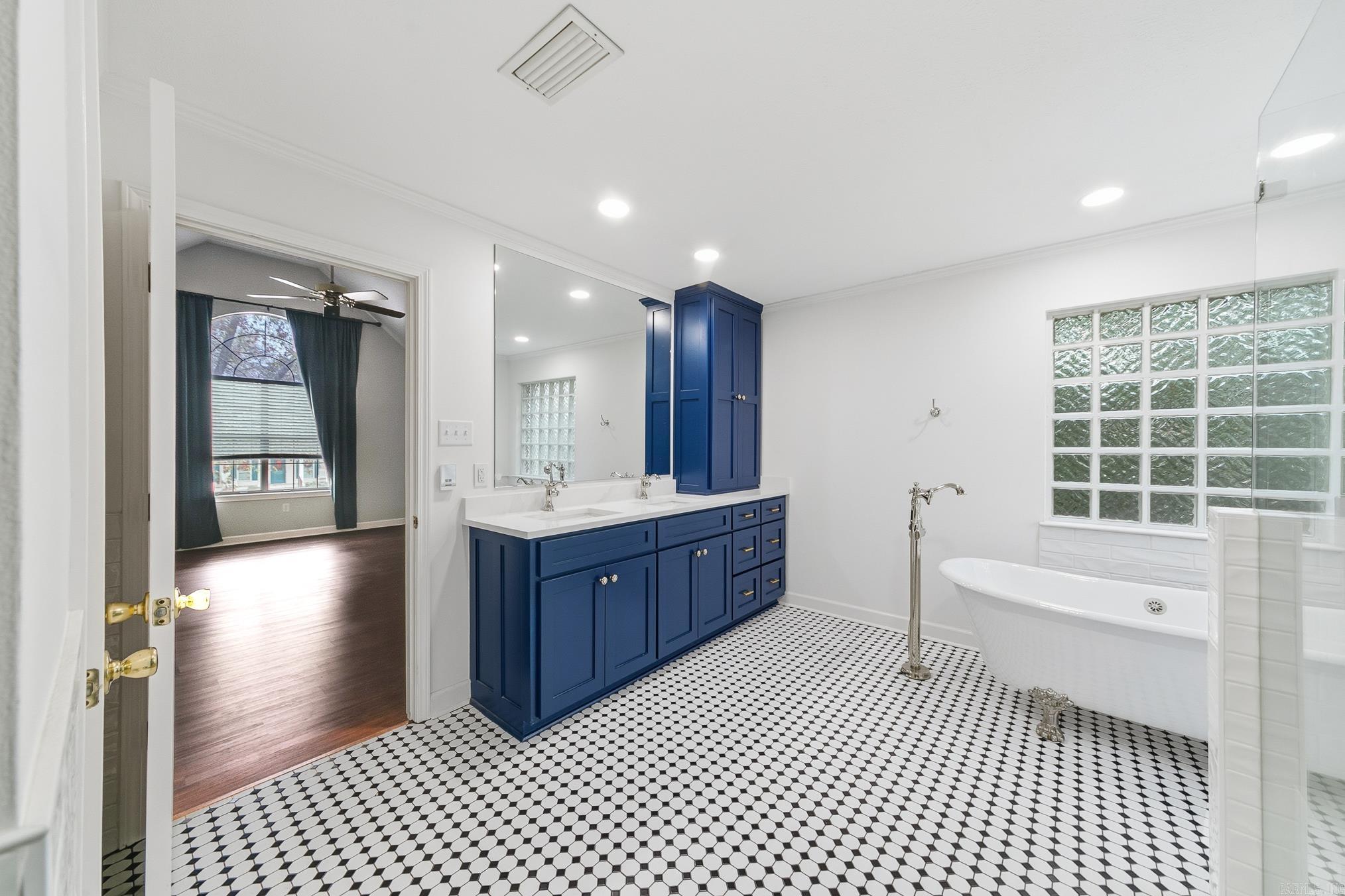 1715 Royal Drive  Conway, AR