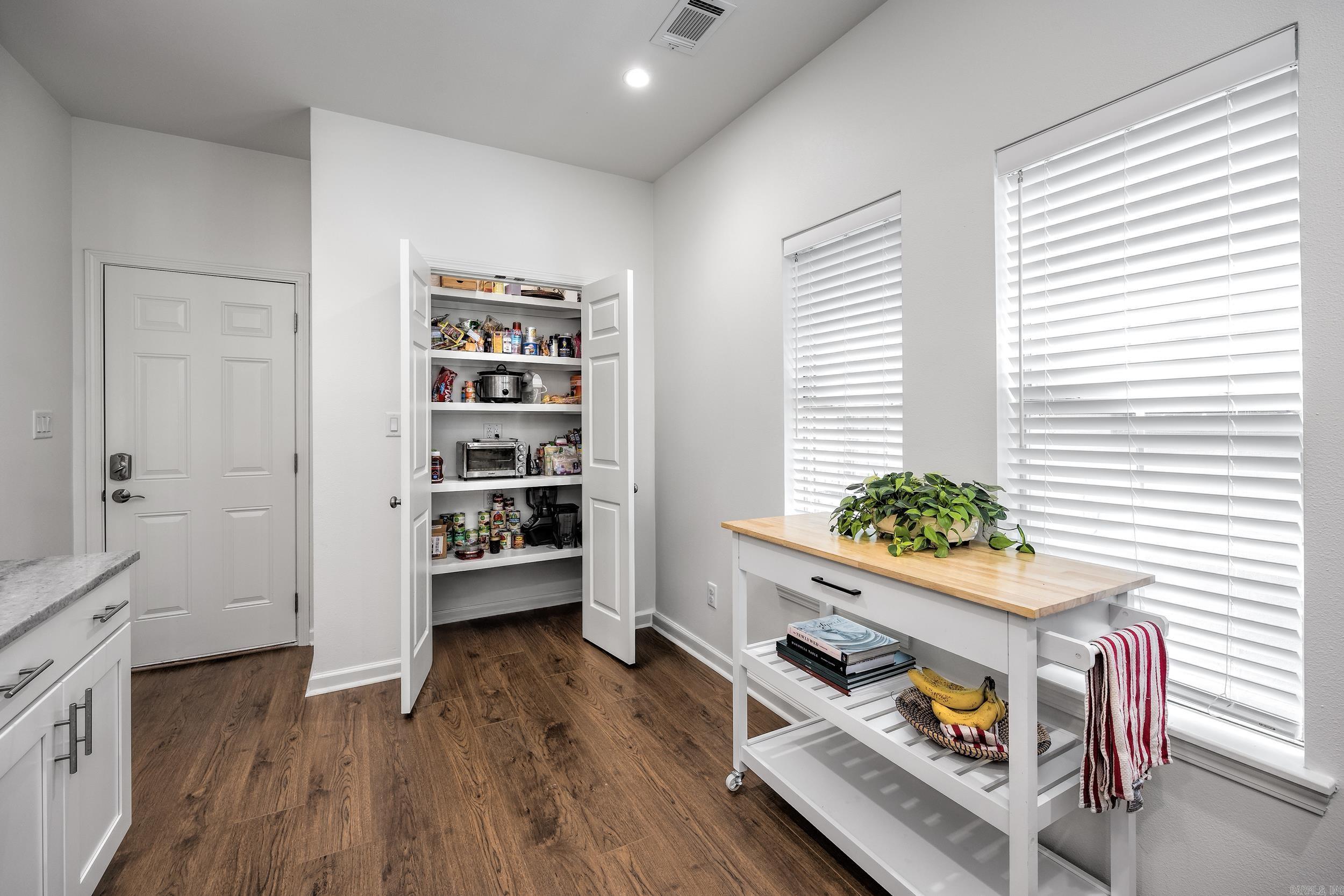 26 Foxcroft Village  Little Rock, AR