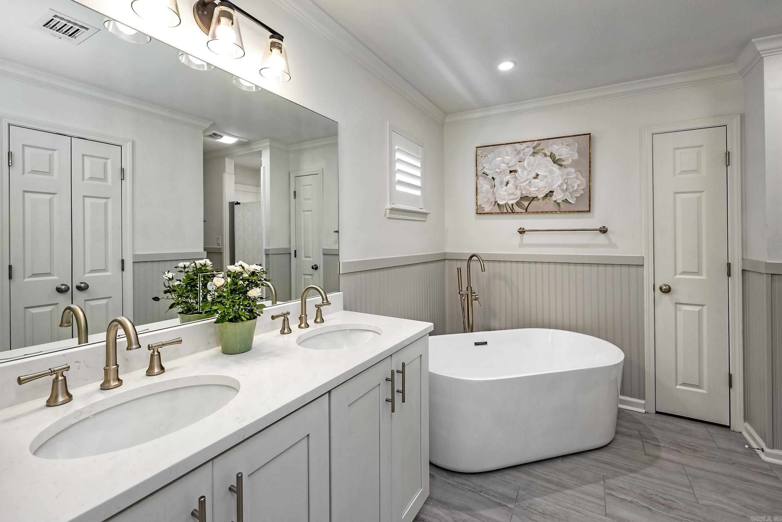 26 Foxcroft Village  Little Rock, AR