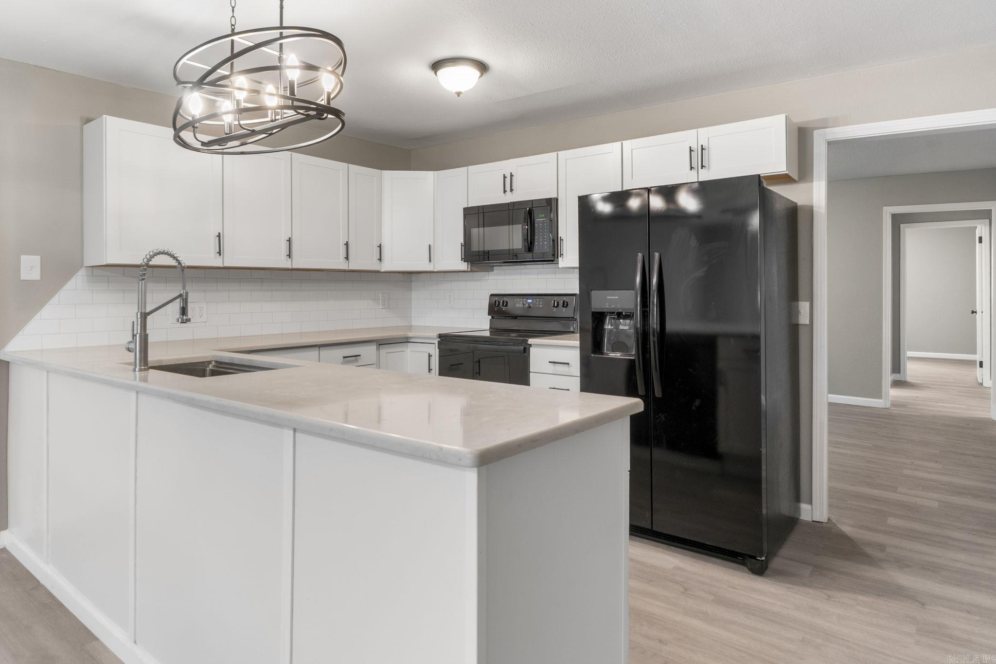 9914 Pinnacle Valley  Little Rock, AR