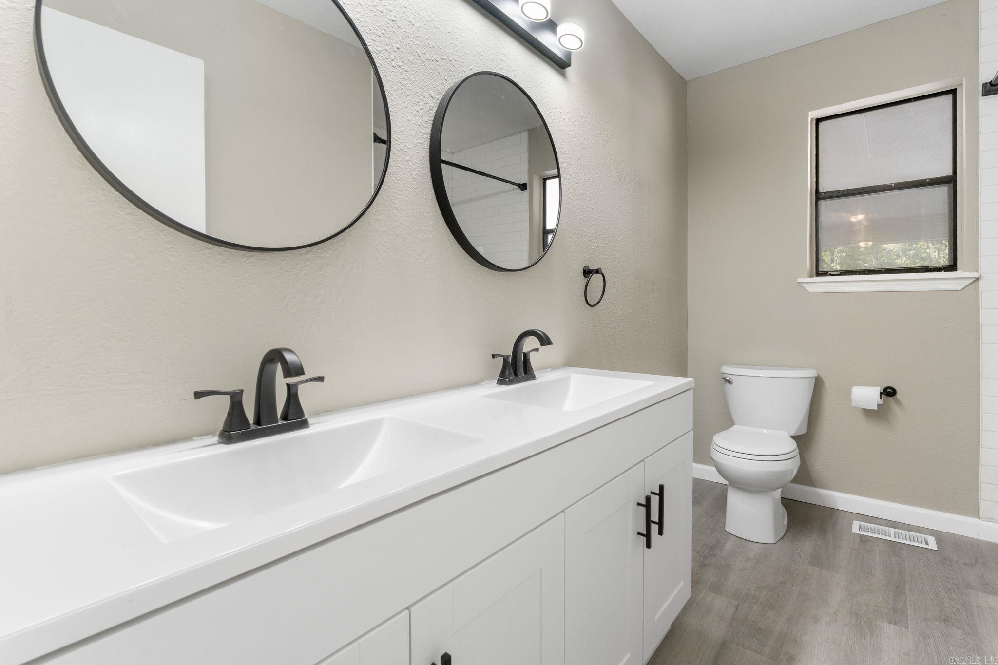 9914 Pinnacle Valley  Little Rock, AR