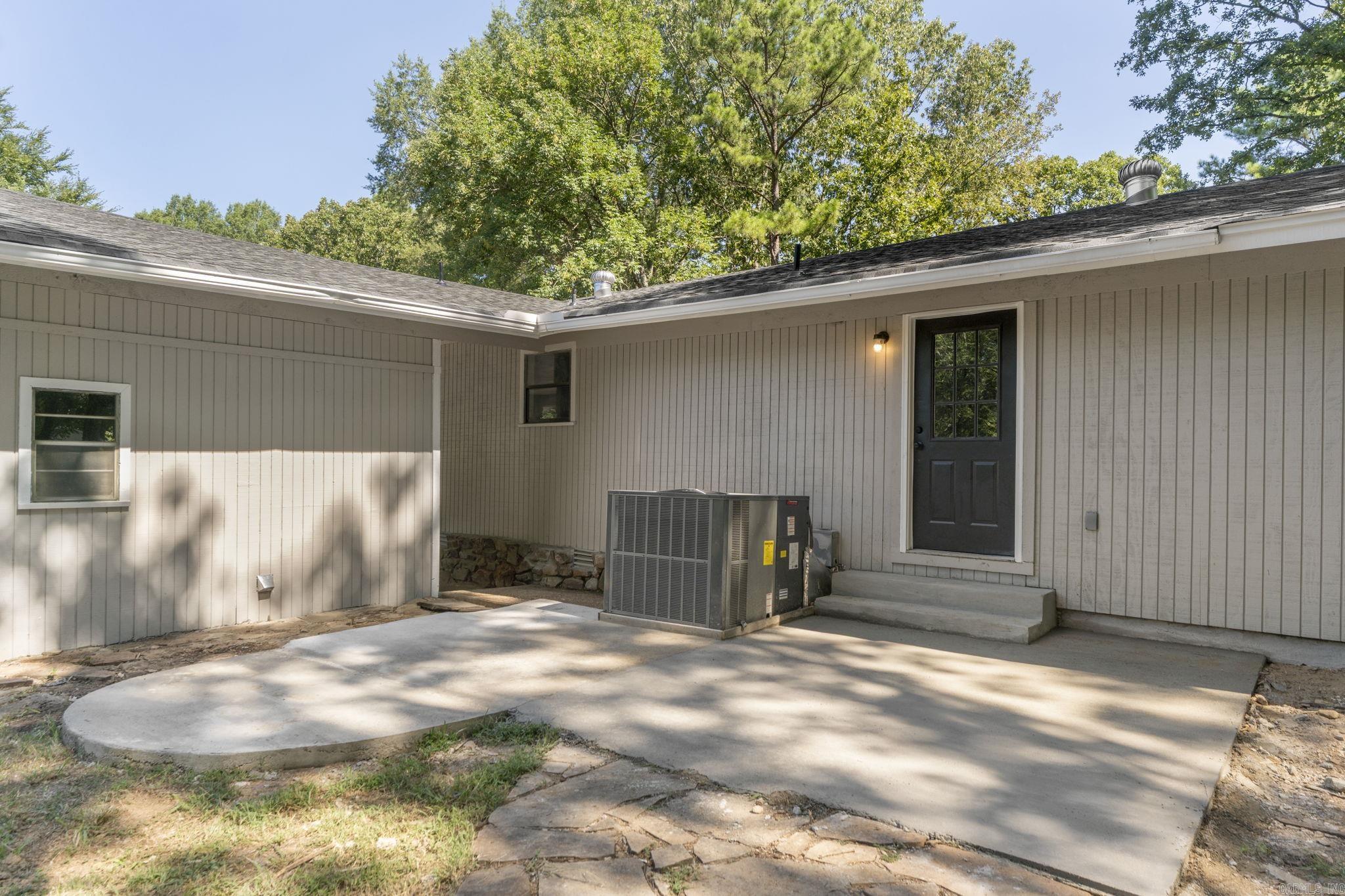 9914 Pinnacle Valley  Little Rock, AR