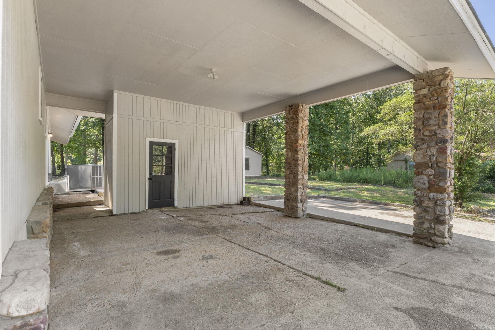 9914 Pinnacle Valley  Little Rock, AR