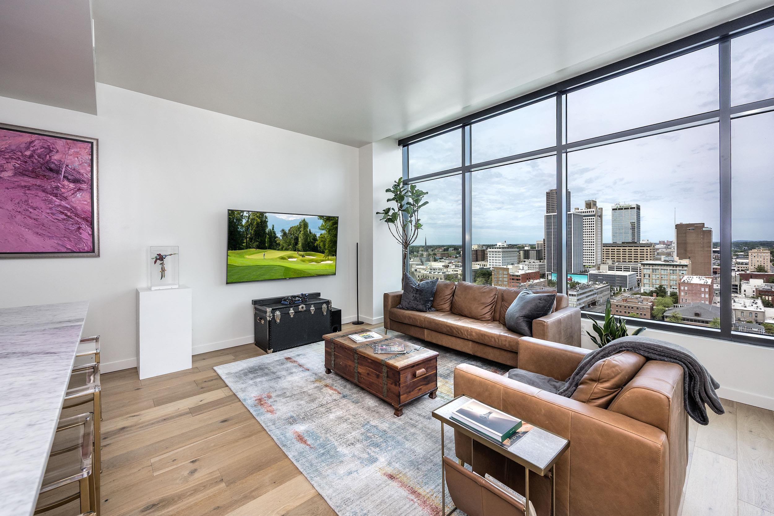 315 Rock #1607  Little Rock, AR