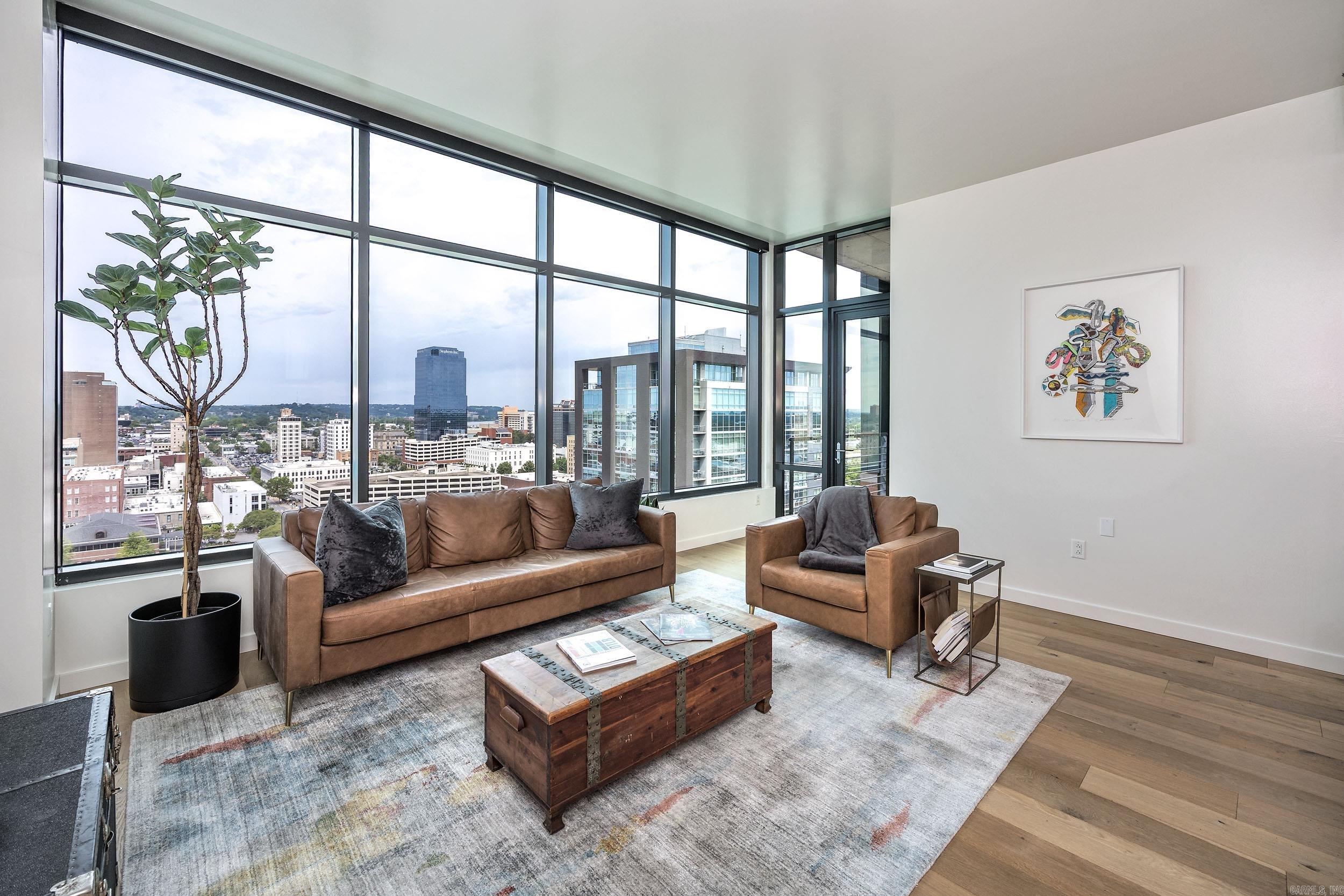 315 Rock #1607  Little Rock, AR