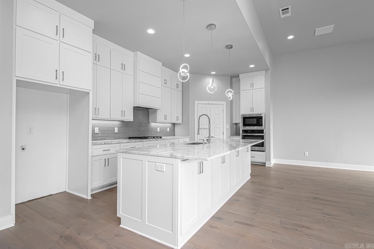 201 Kanis Ridge  Little Rock, AR