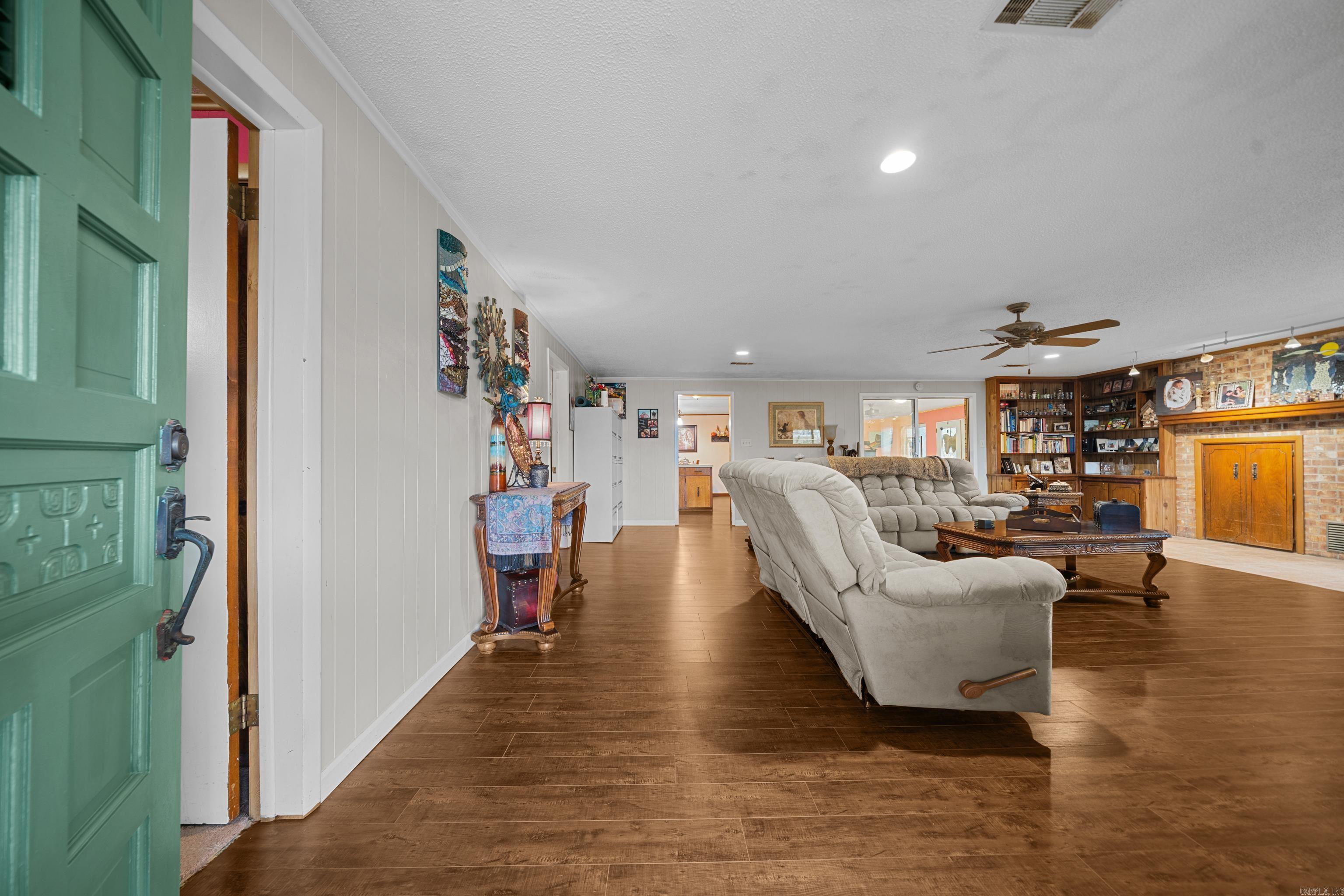 3284 Finch  Bismarck, AR