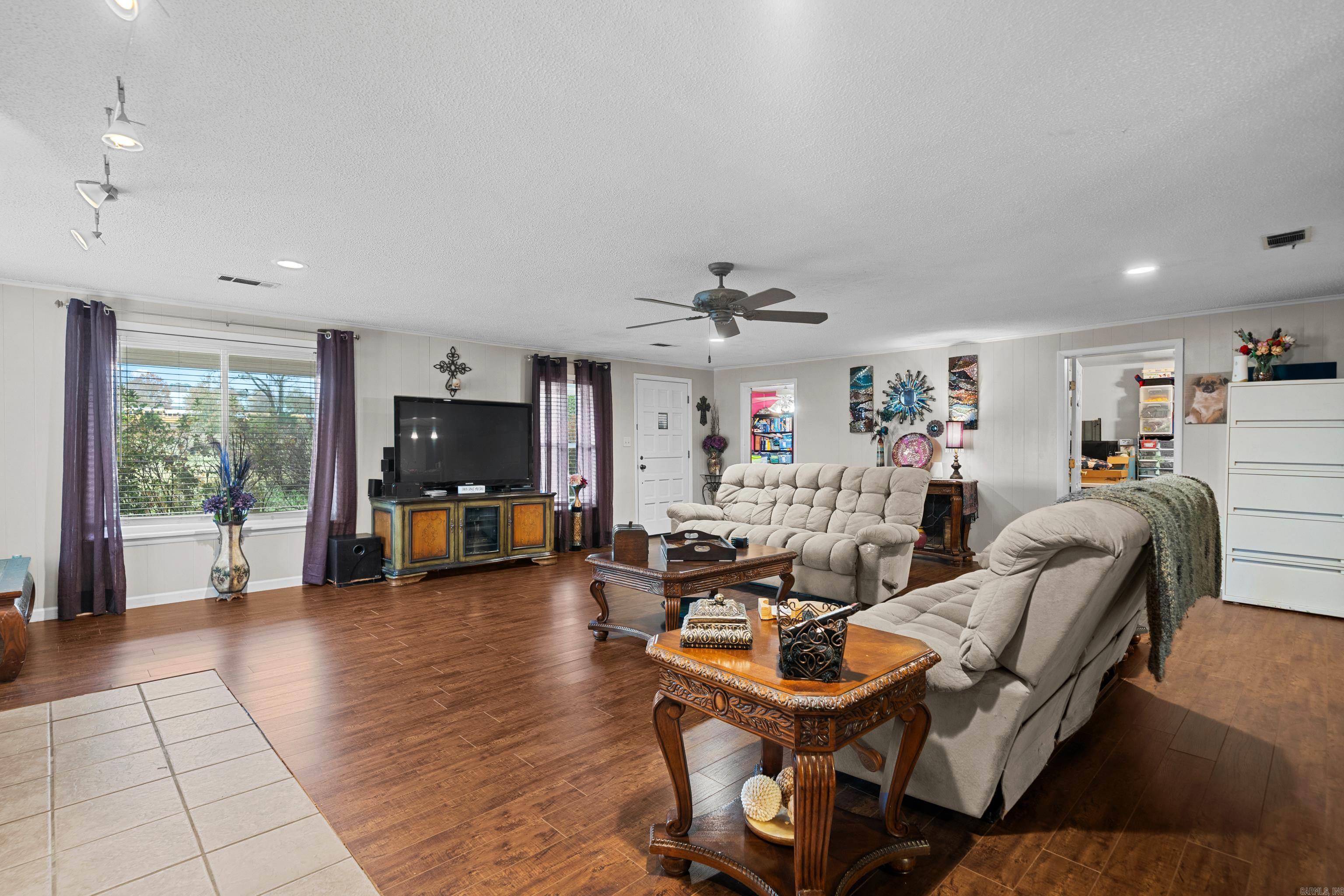 3284 Finch  Bismarck, AR