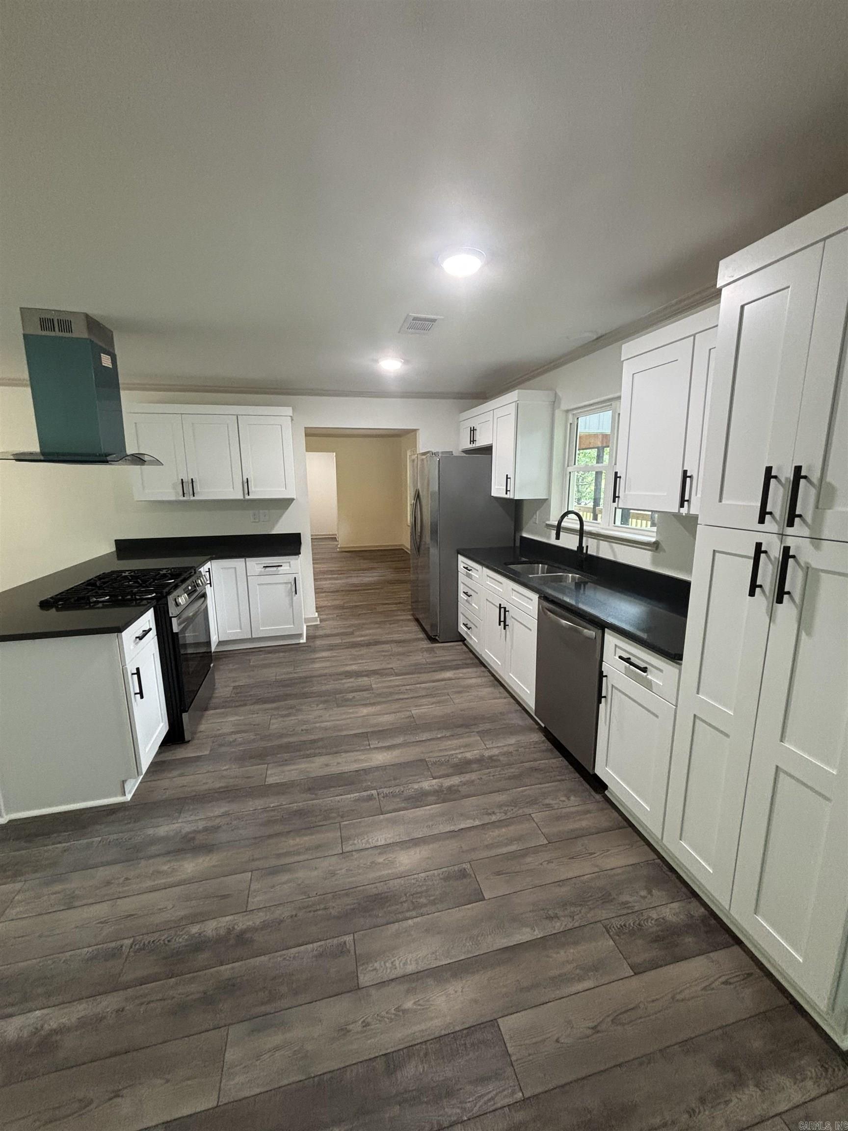 1003 Camp  White Hall, AR