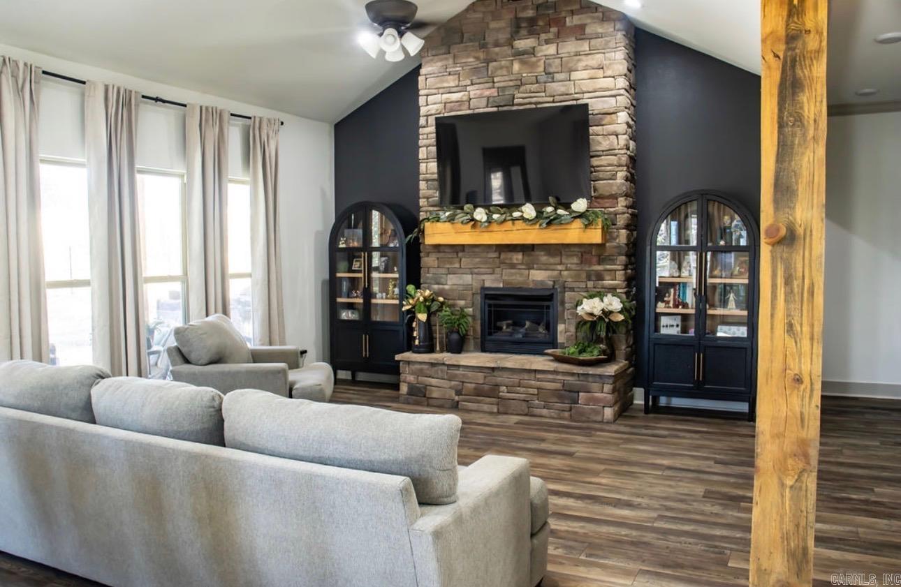 310 Garden Oaks  White Hall, AR