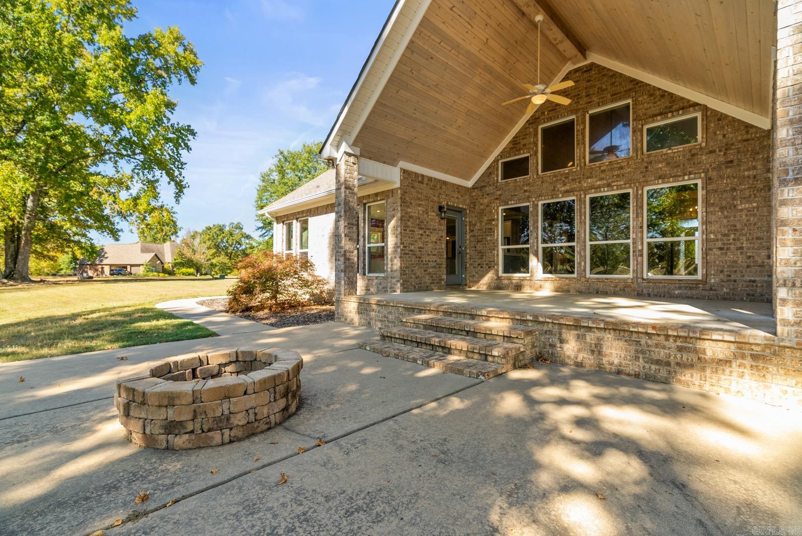 9 Tannon  Greenbrier, AR