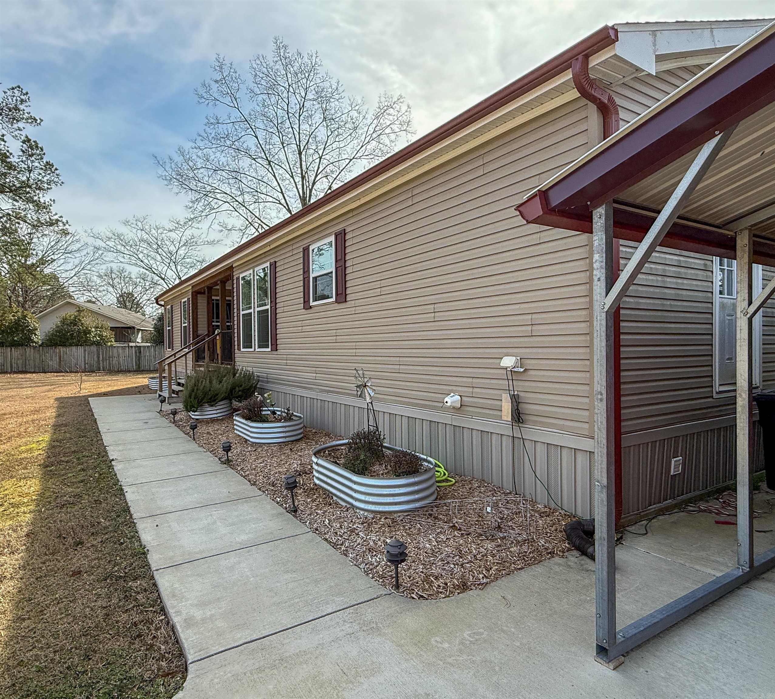 127 MADDEN LANE  Arkadelphia, AR