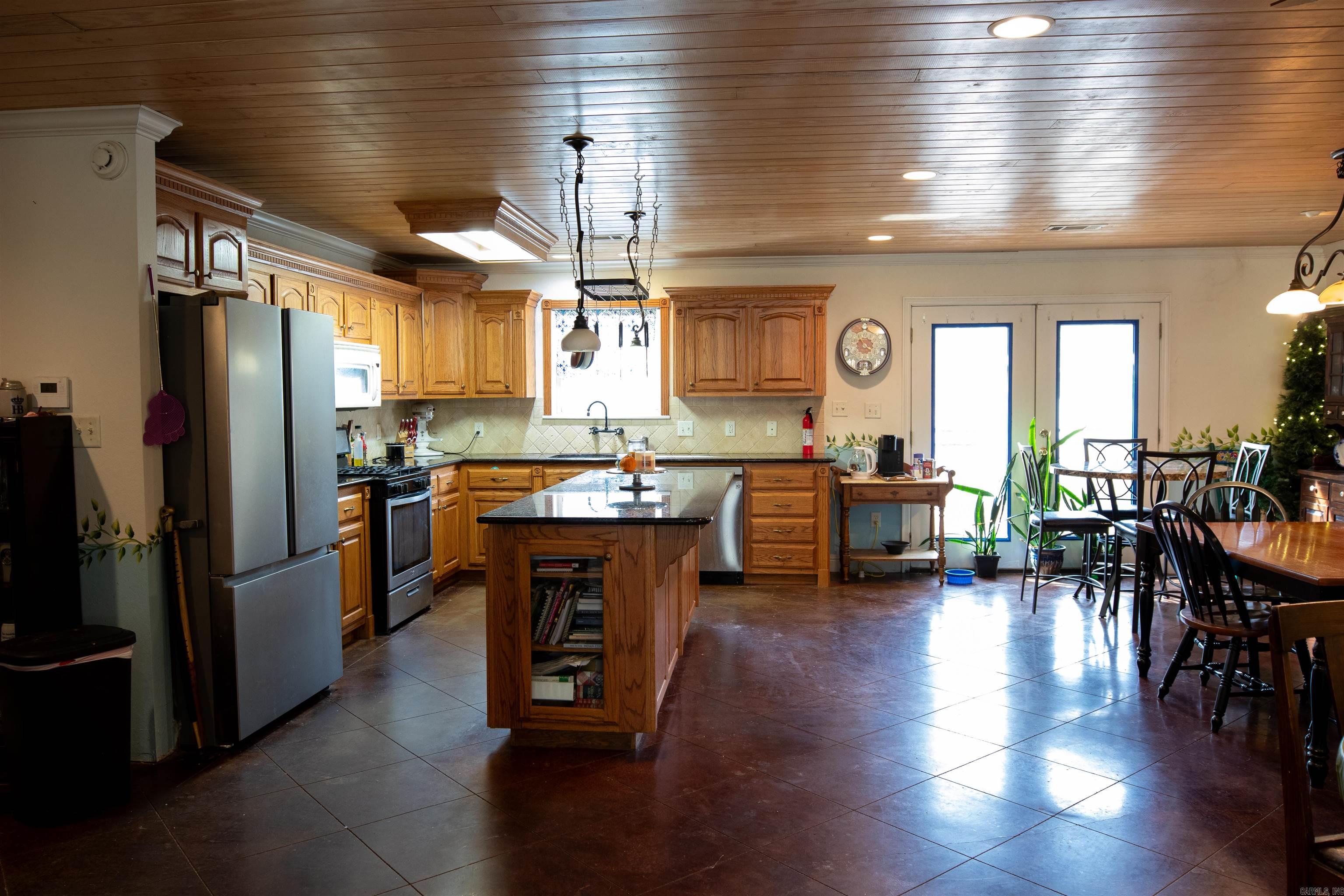 128 MADDEN LANE  Arkadelphia, AR