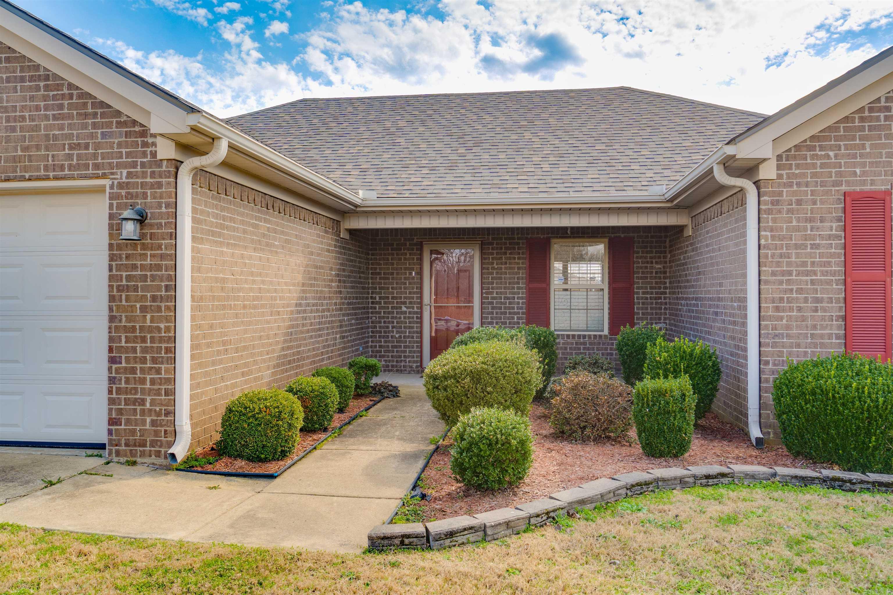 31 Chantileer  Ward, AR