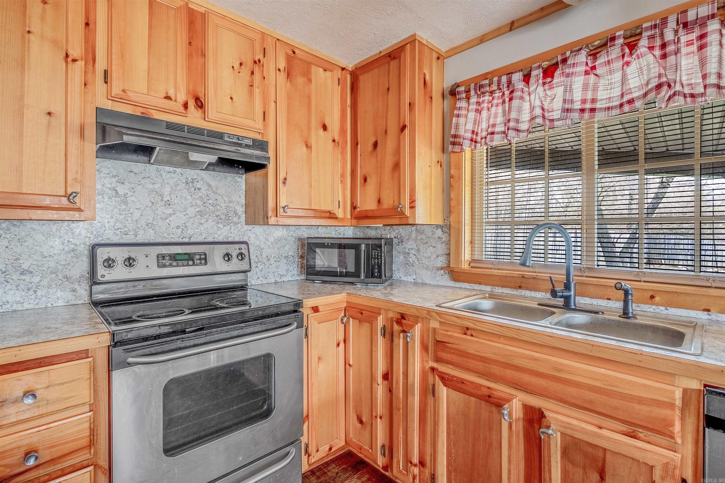 133 Gulf Mountain  Scotland, AR