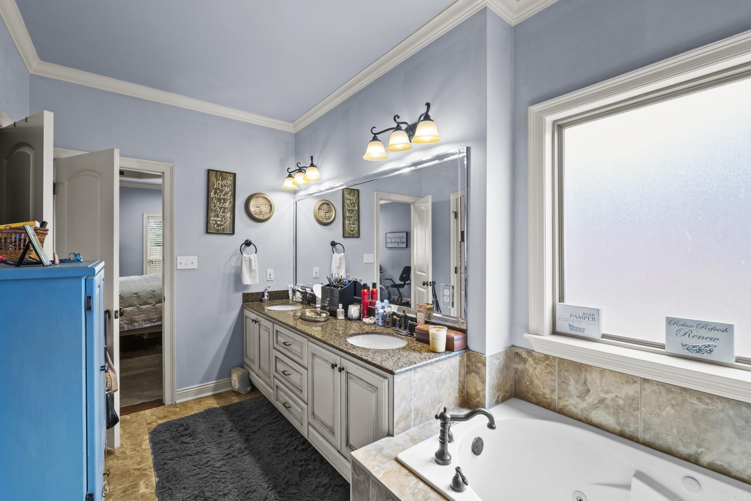 3208 Stonehenge Searcy, AR 72143