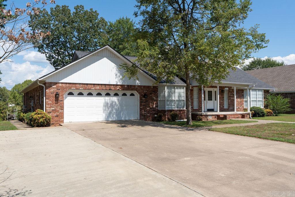 602 Edgewater  Heber Springs, AR