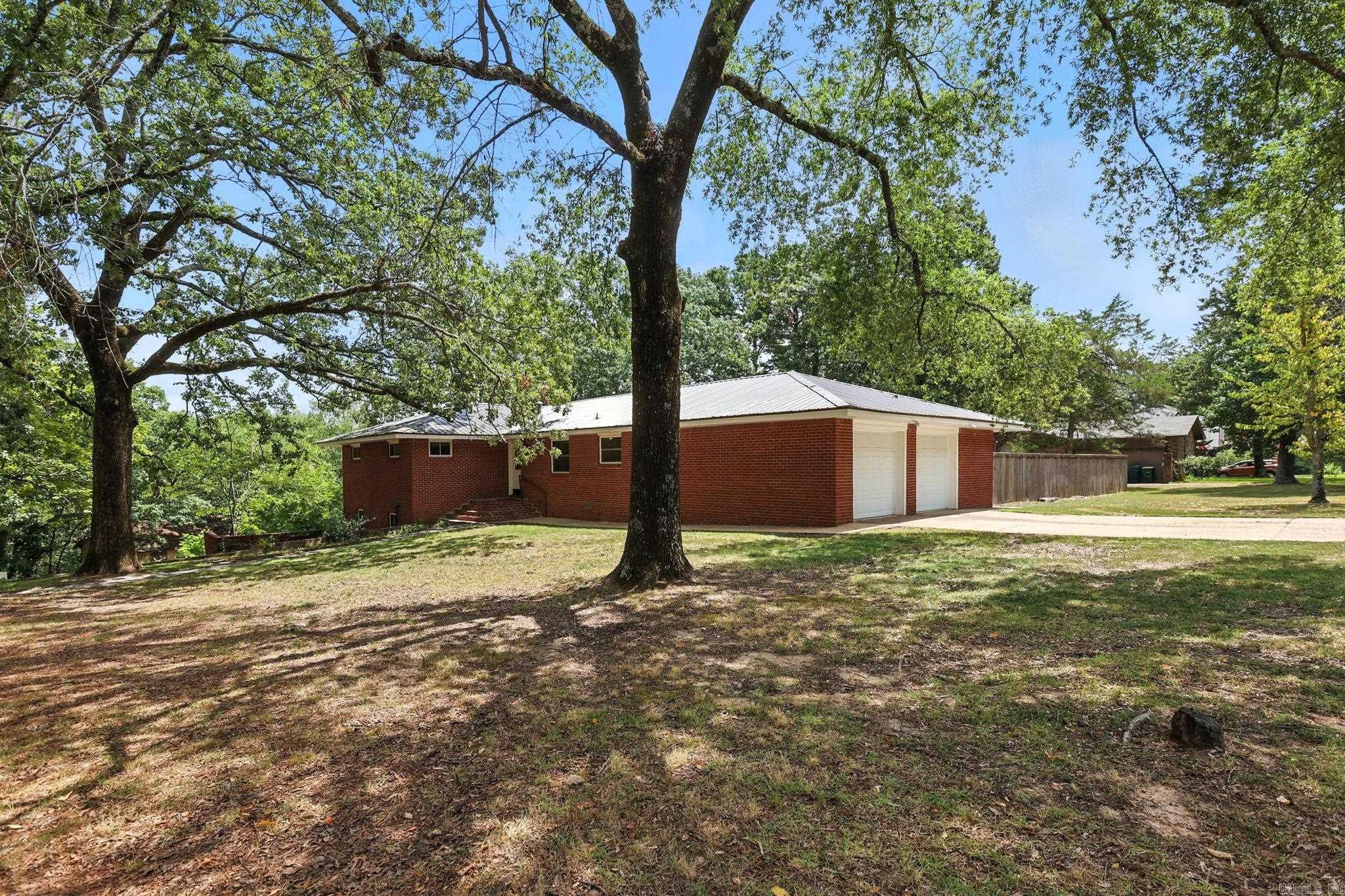 11543 Bainbridge  Little Rock, AR