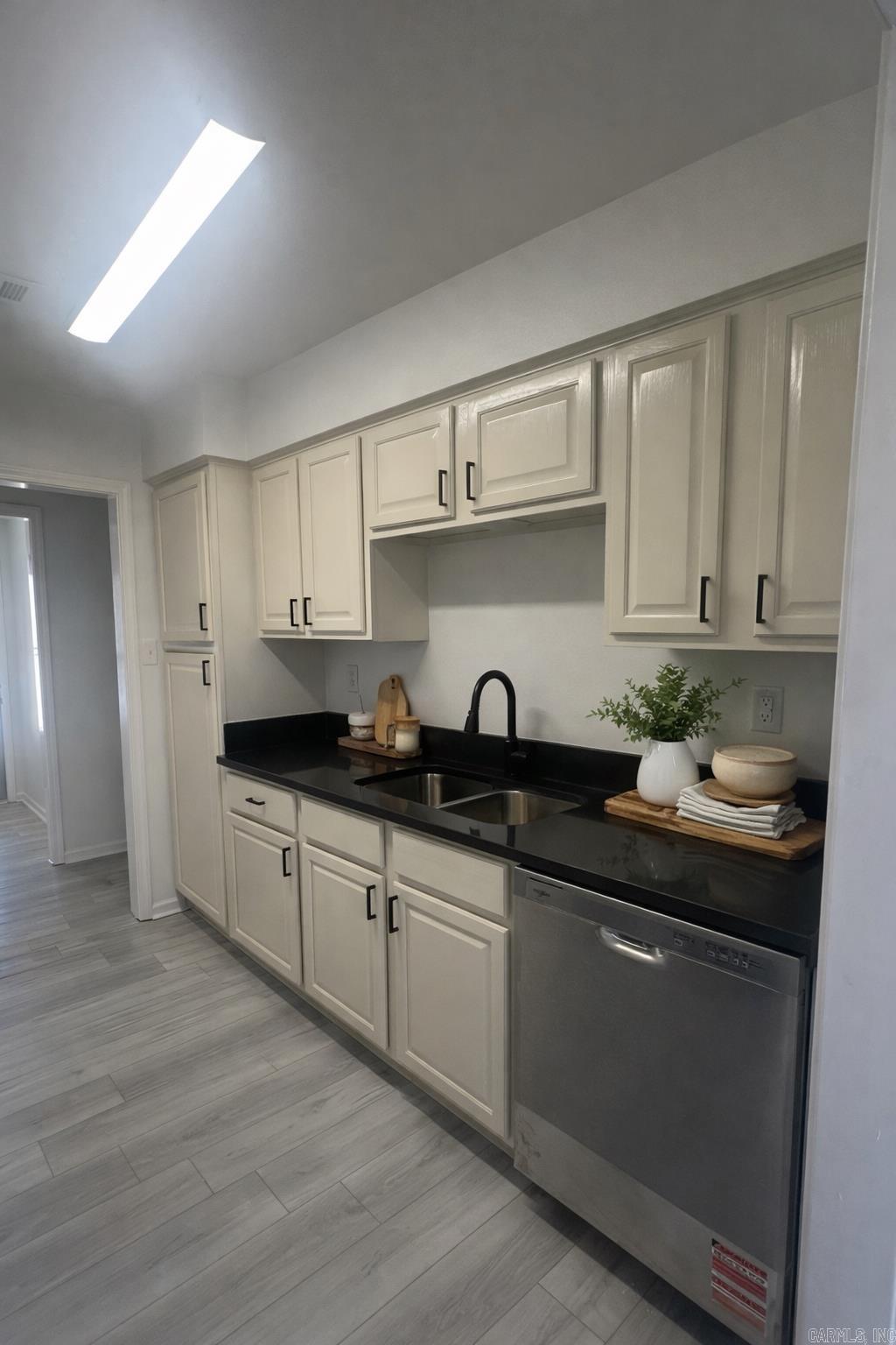 2208 Singleton  Little Rock, AR