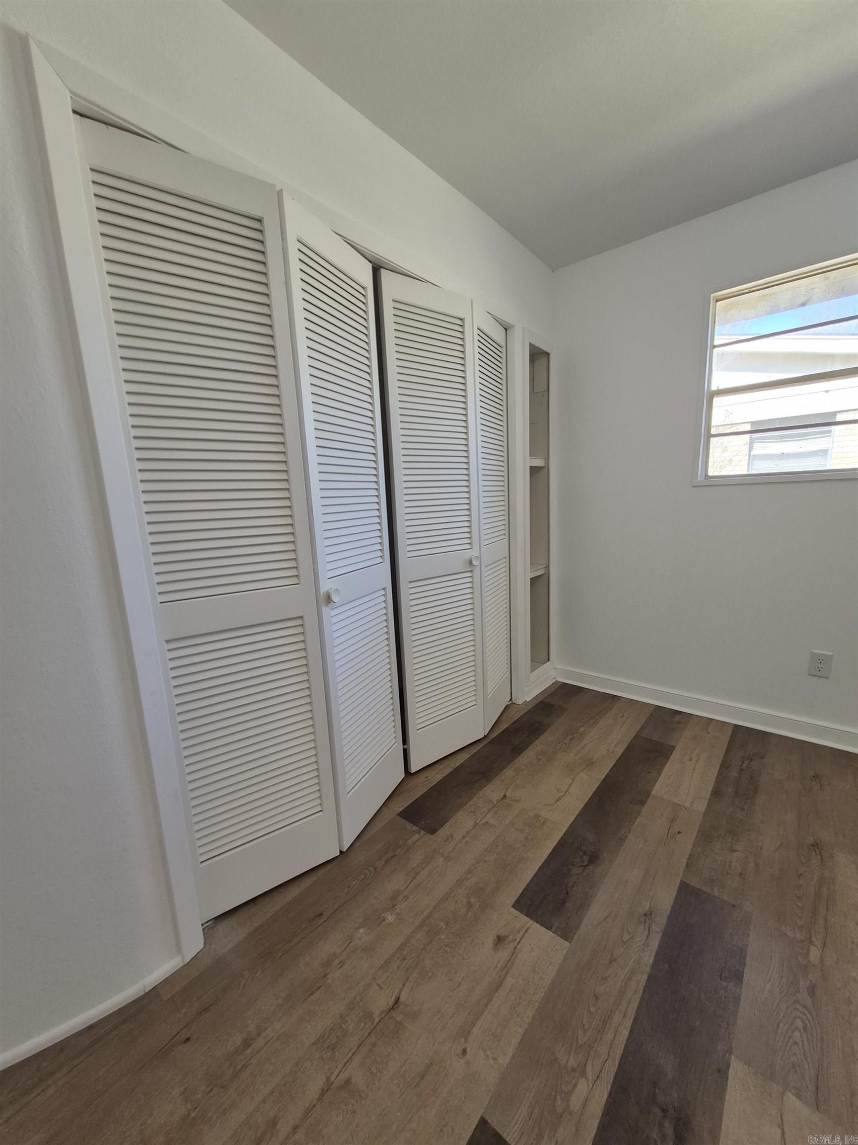 15 Phyllis Court Jacksonville, AR 72076-2403