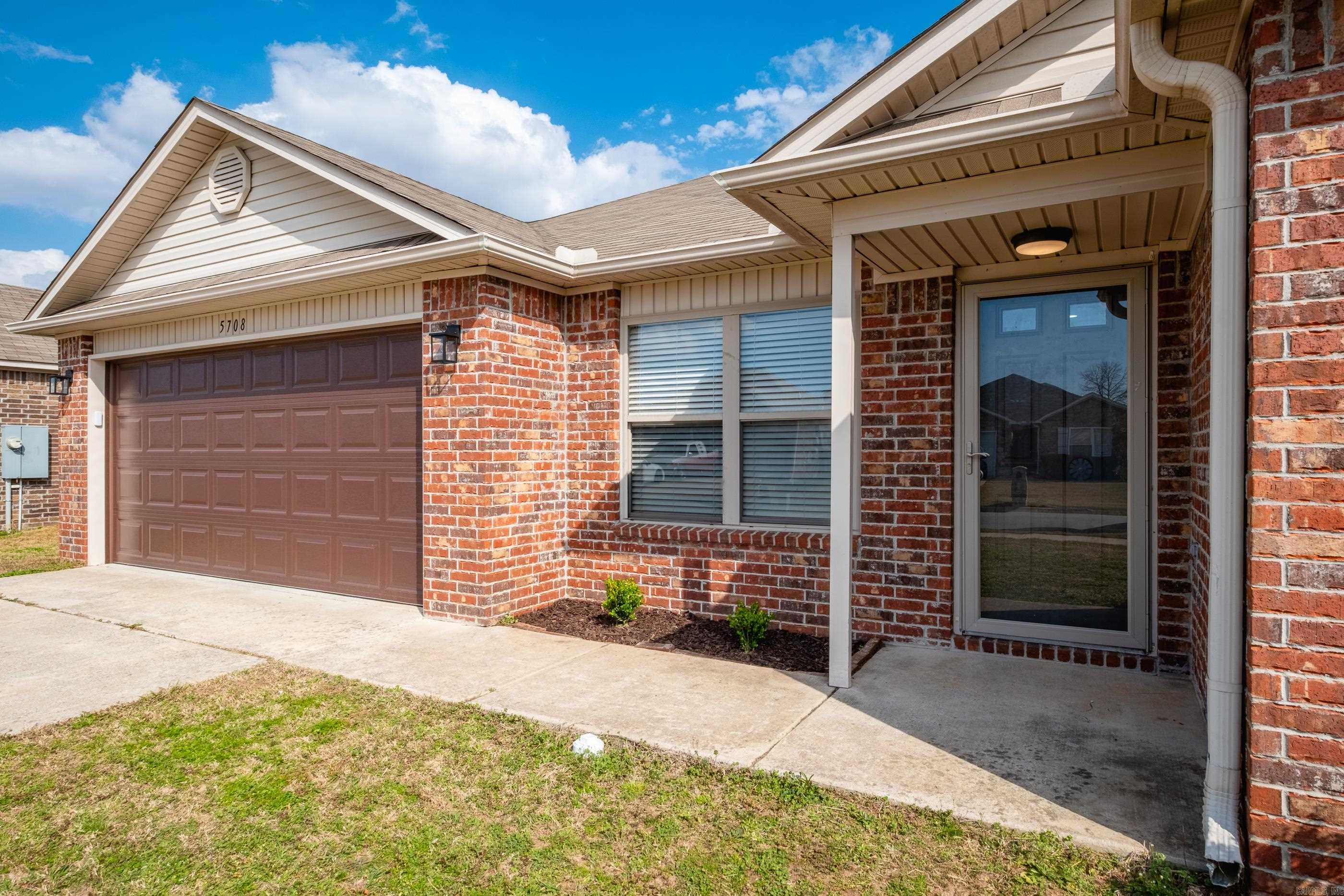 5708 Little Elm Ln  Sherwood, AR