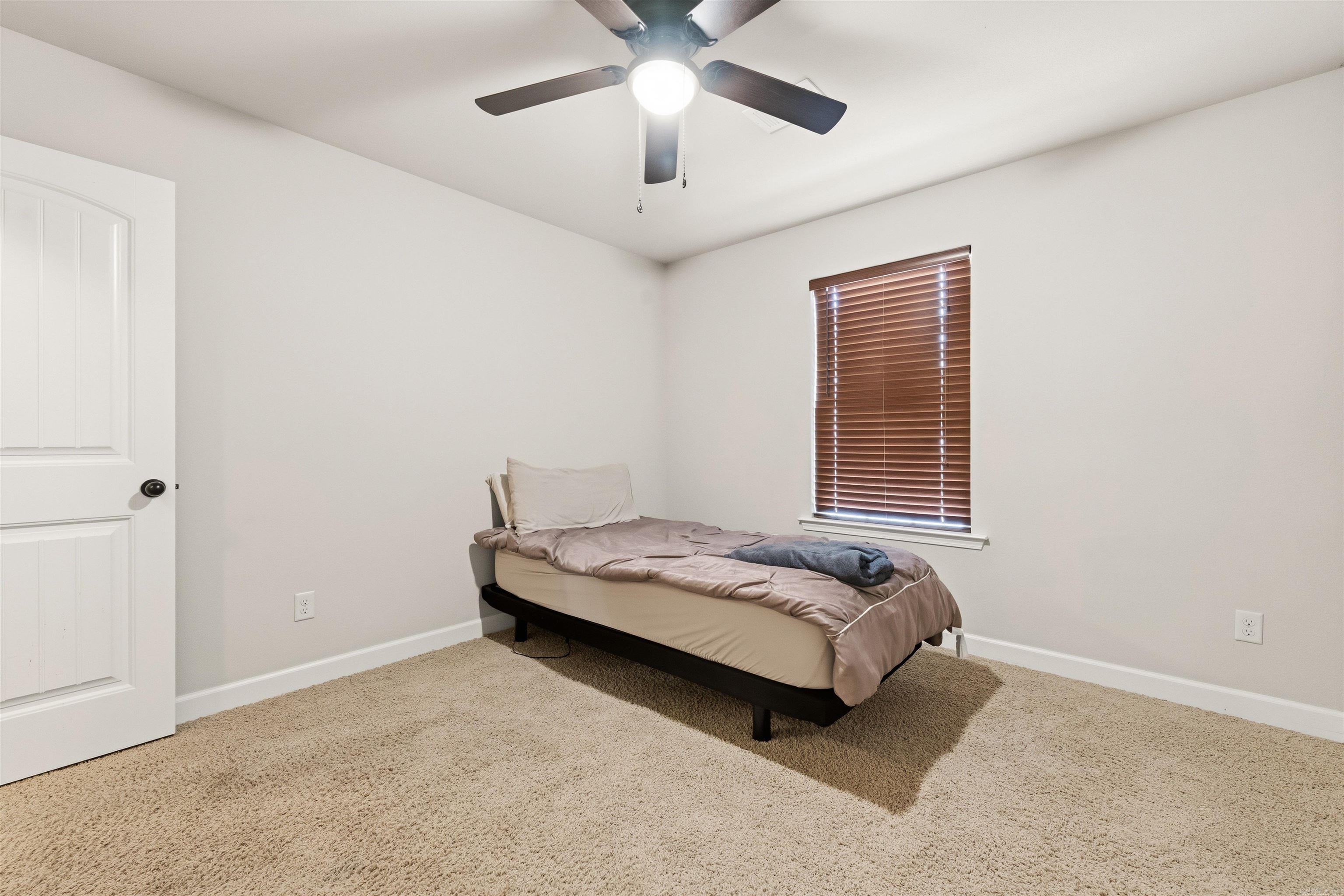 5502 Glenn Cove Bryant, AR 72022