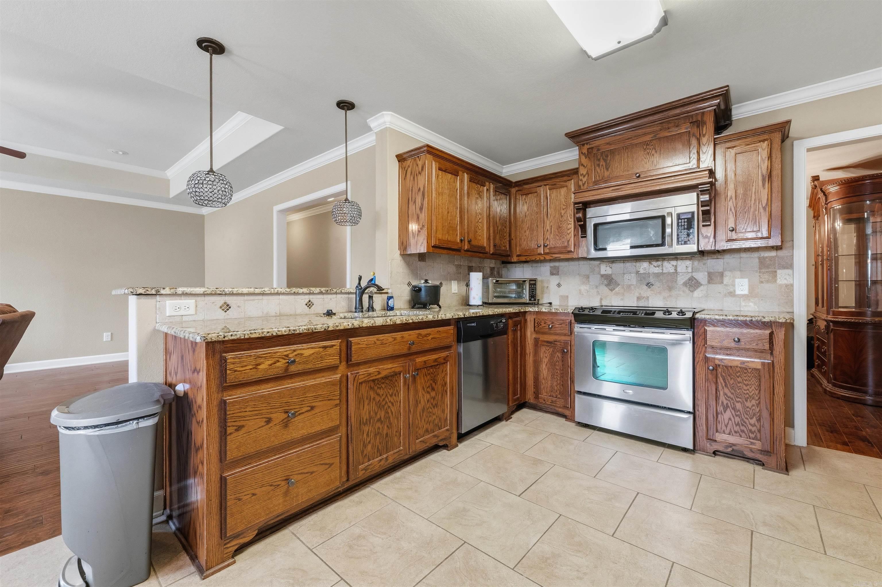 5502 Glenn Cove Bryant, AR 72022