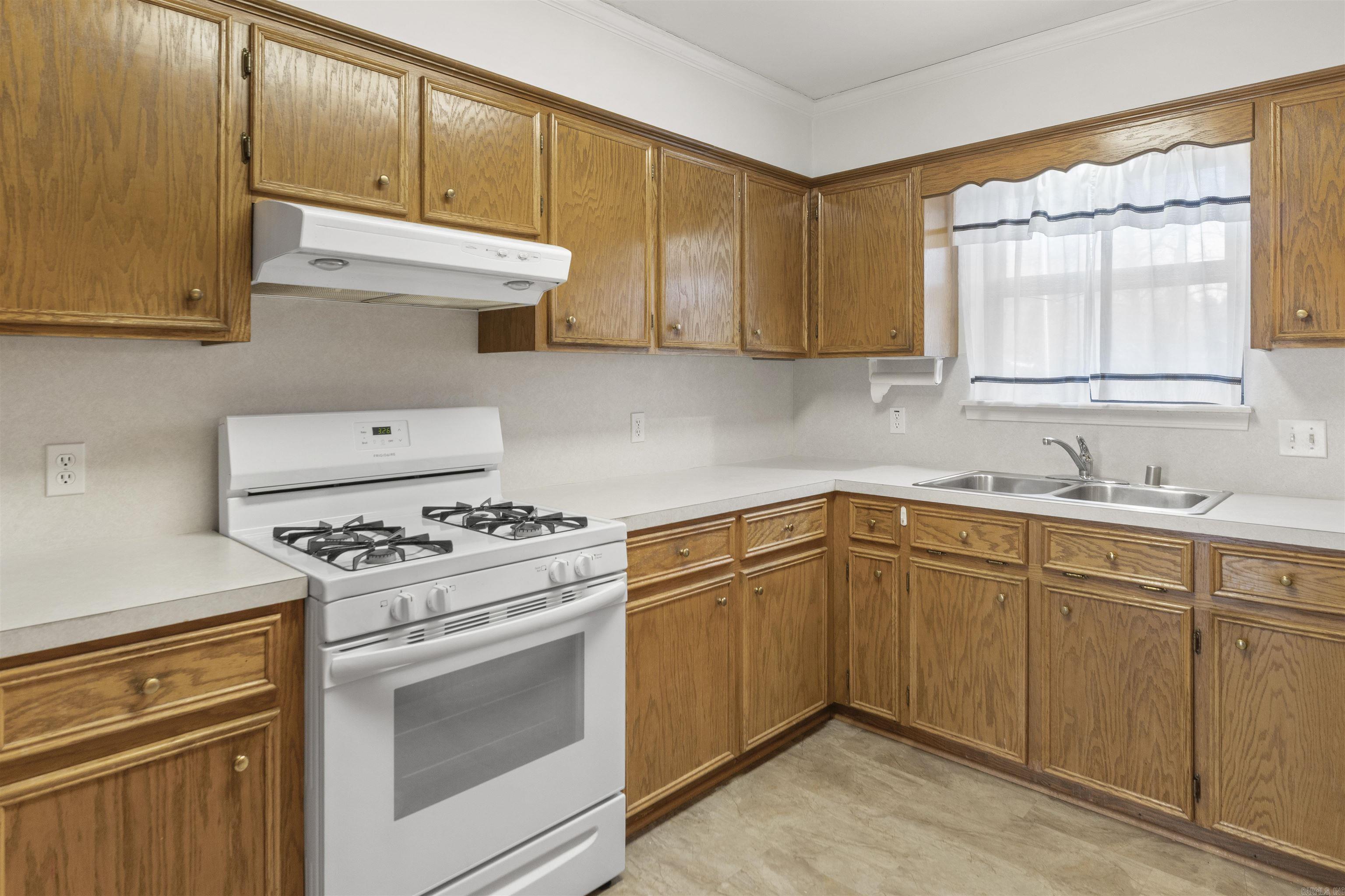 4314 Wesley  Little Rock, AR