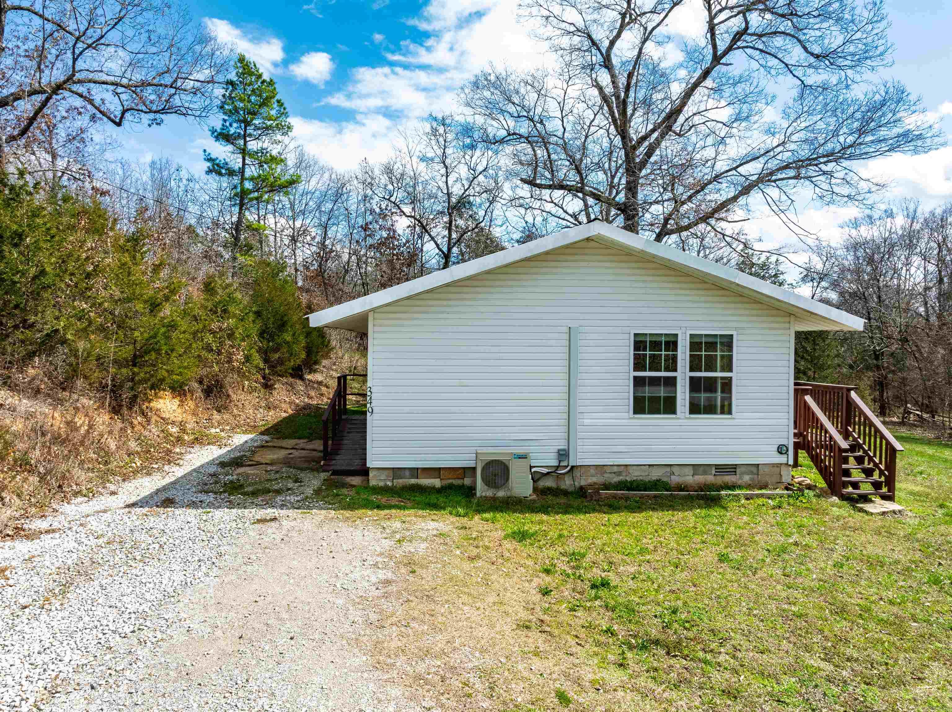 349 Honeysuckle Ln  Franklin, AR