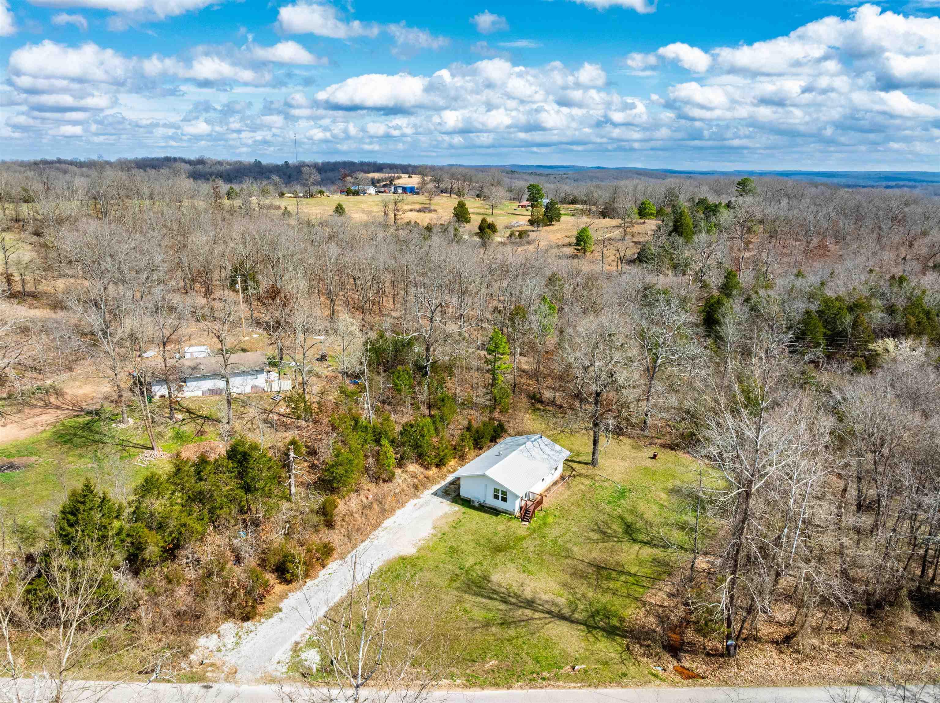 349 Honeysuckle Ln  Franklin, AR