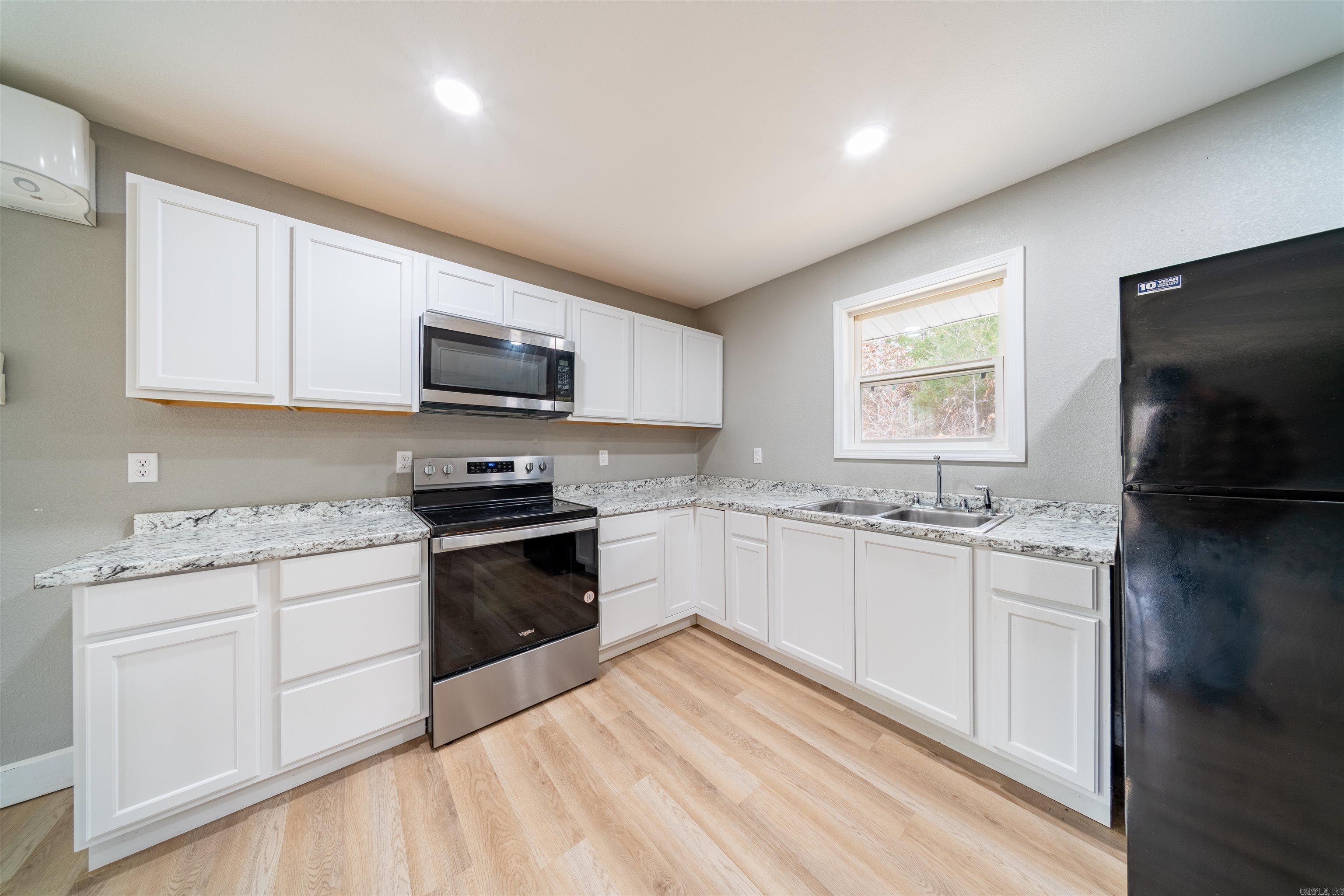 349 Honeysuckle Ln  Franklin, AR