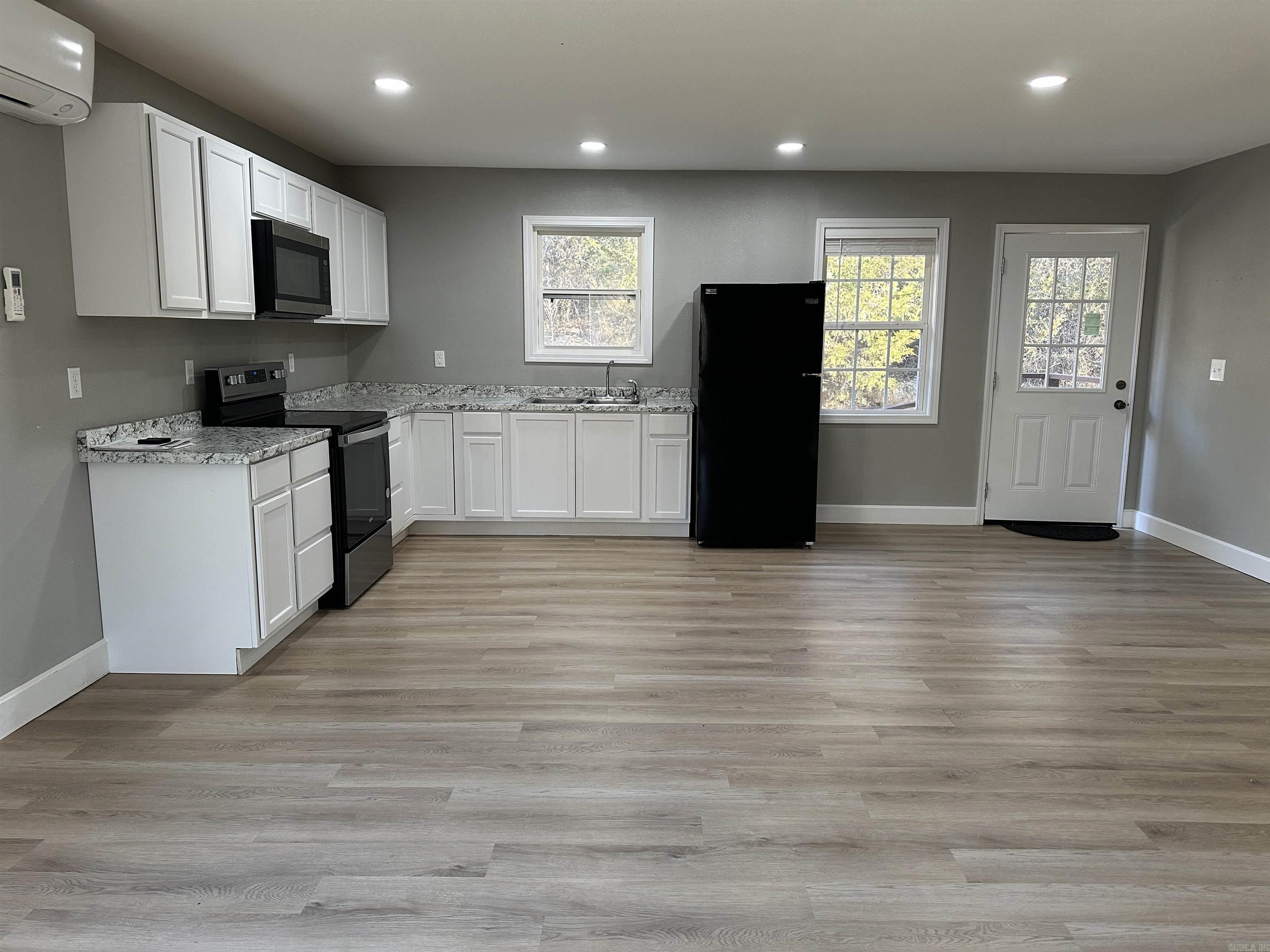 349 Honeysuckle Ln  Franklin, AR