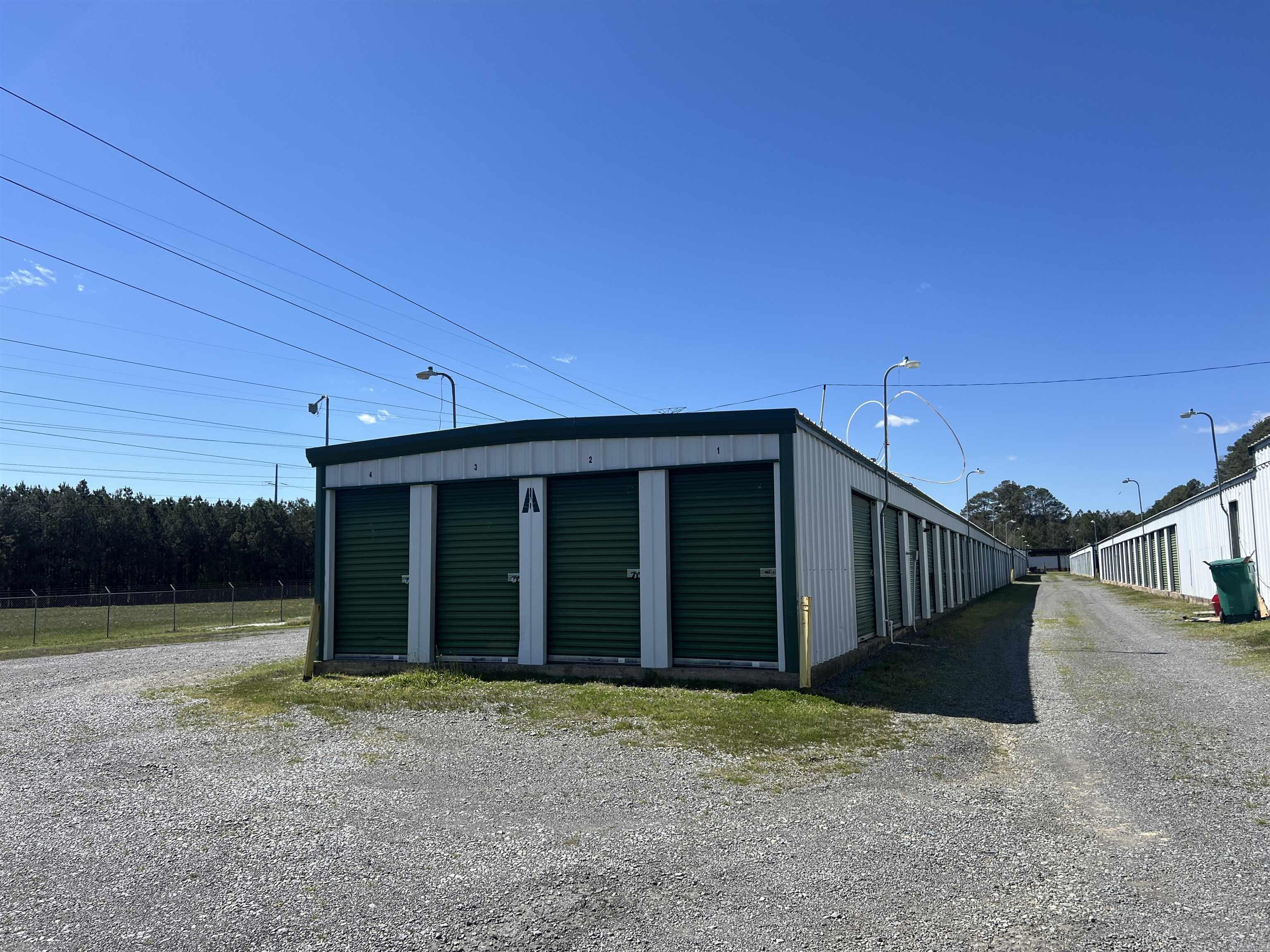 310 N Hutchinson  Pine Bluff, AR