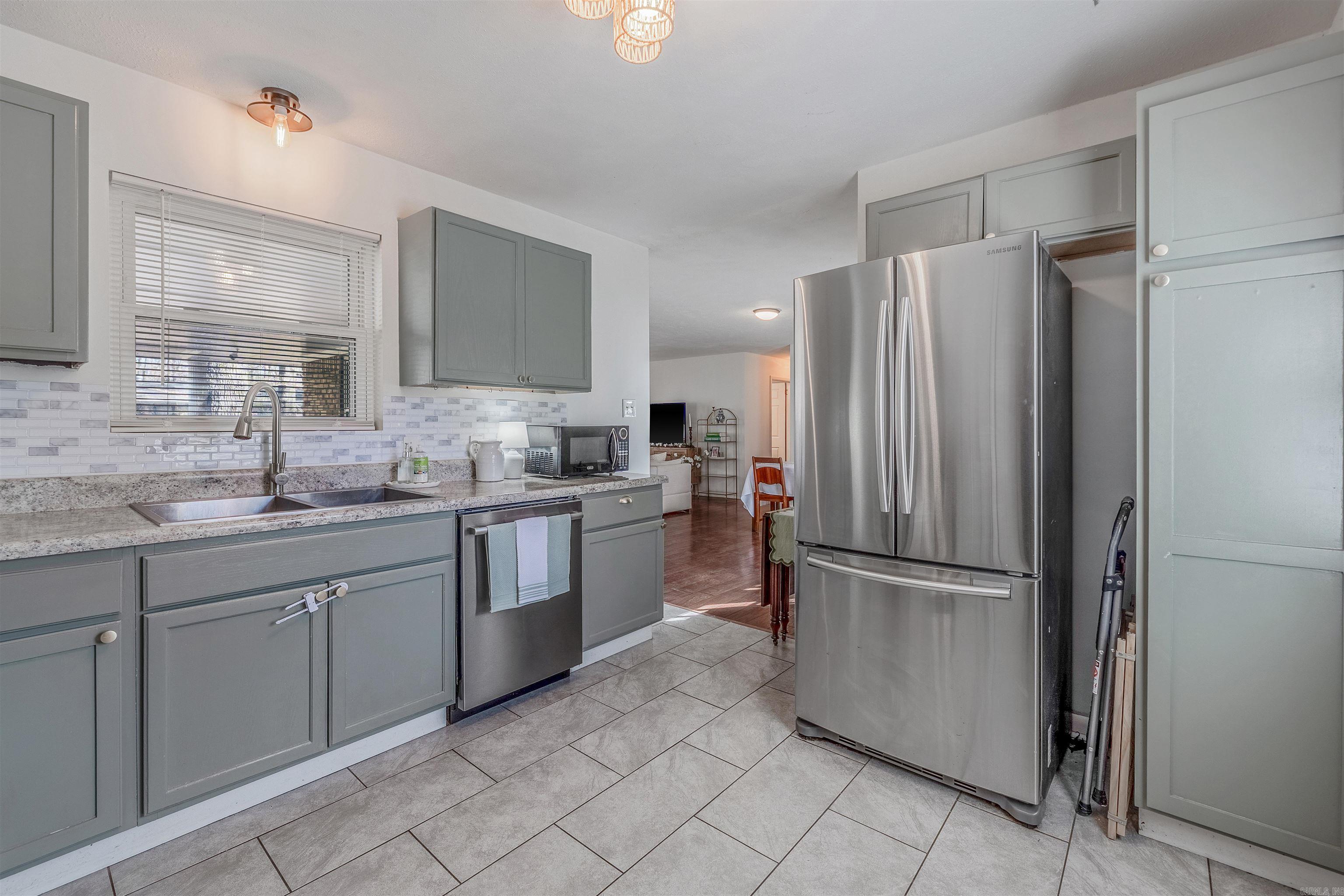 38 Sheila  Sherwood, AR