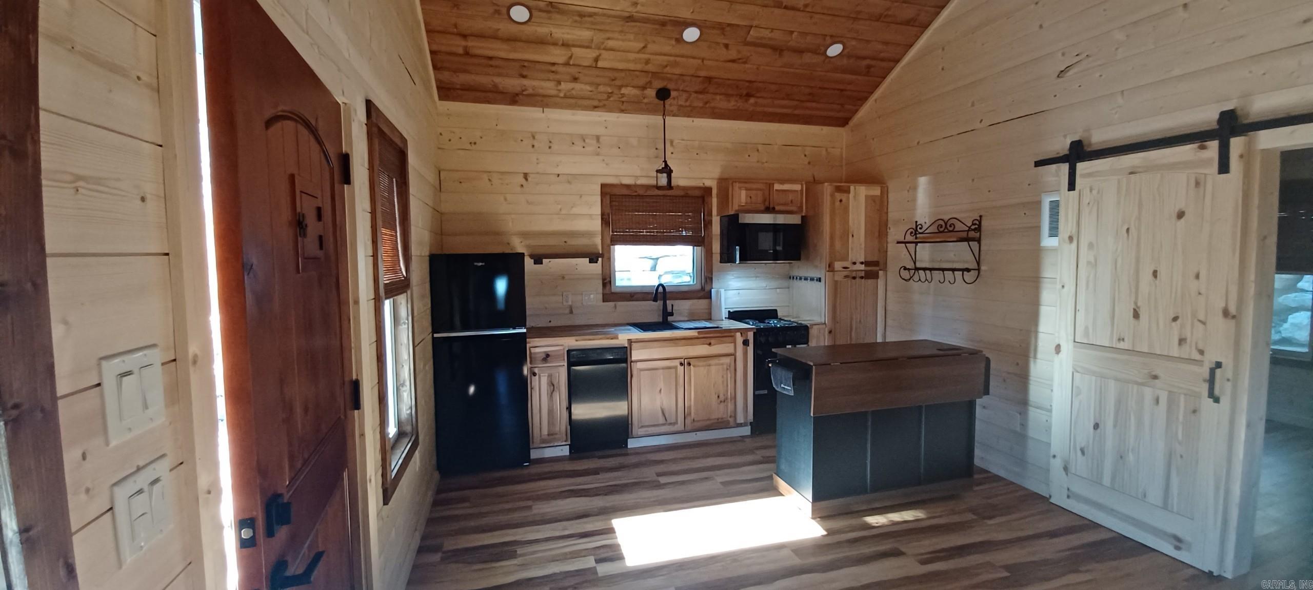 84 Donham  Edgemont, AR